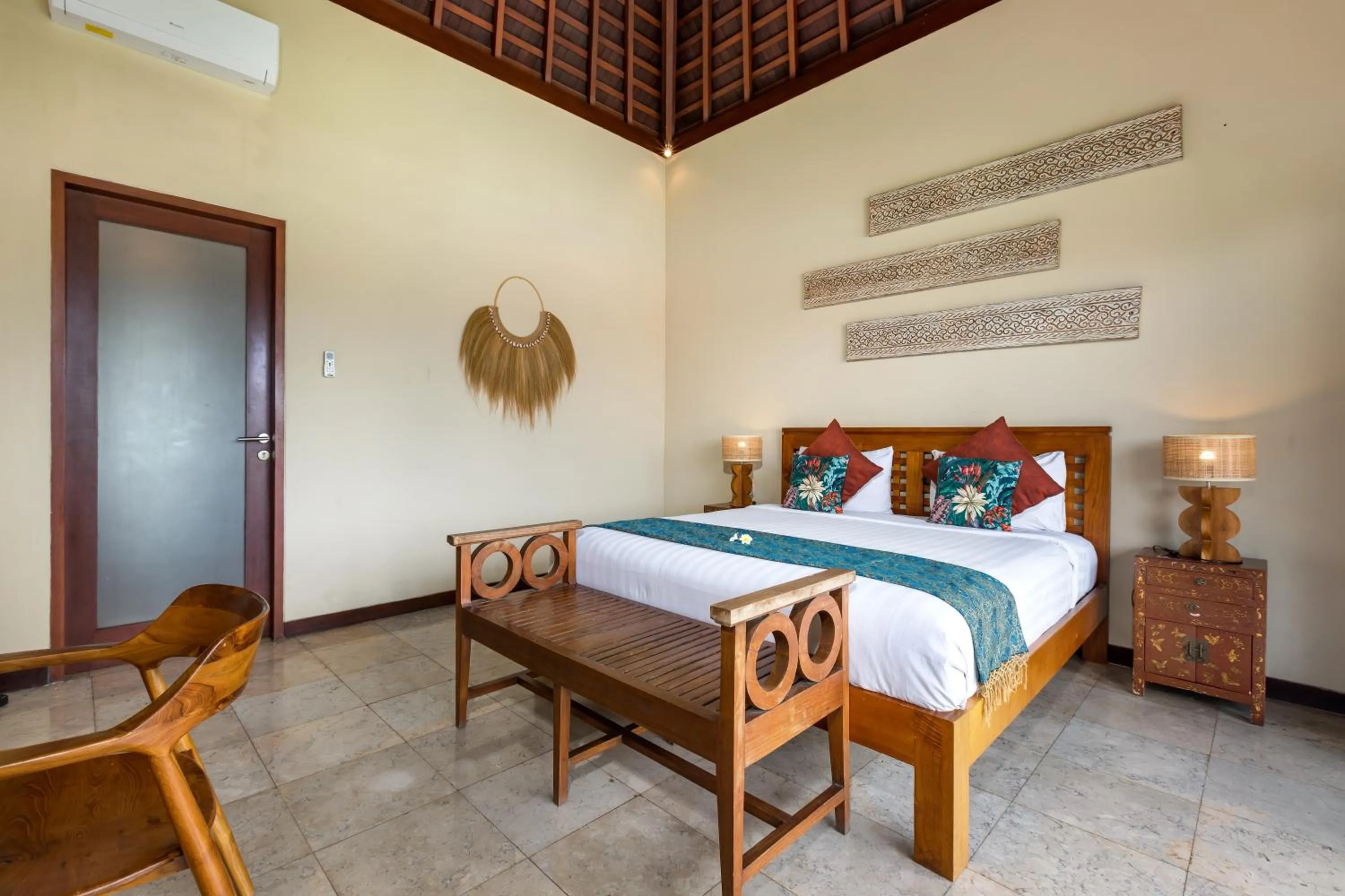 Bed in Jabunami Estate