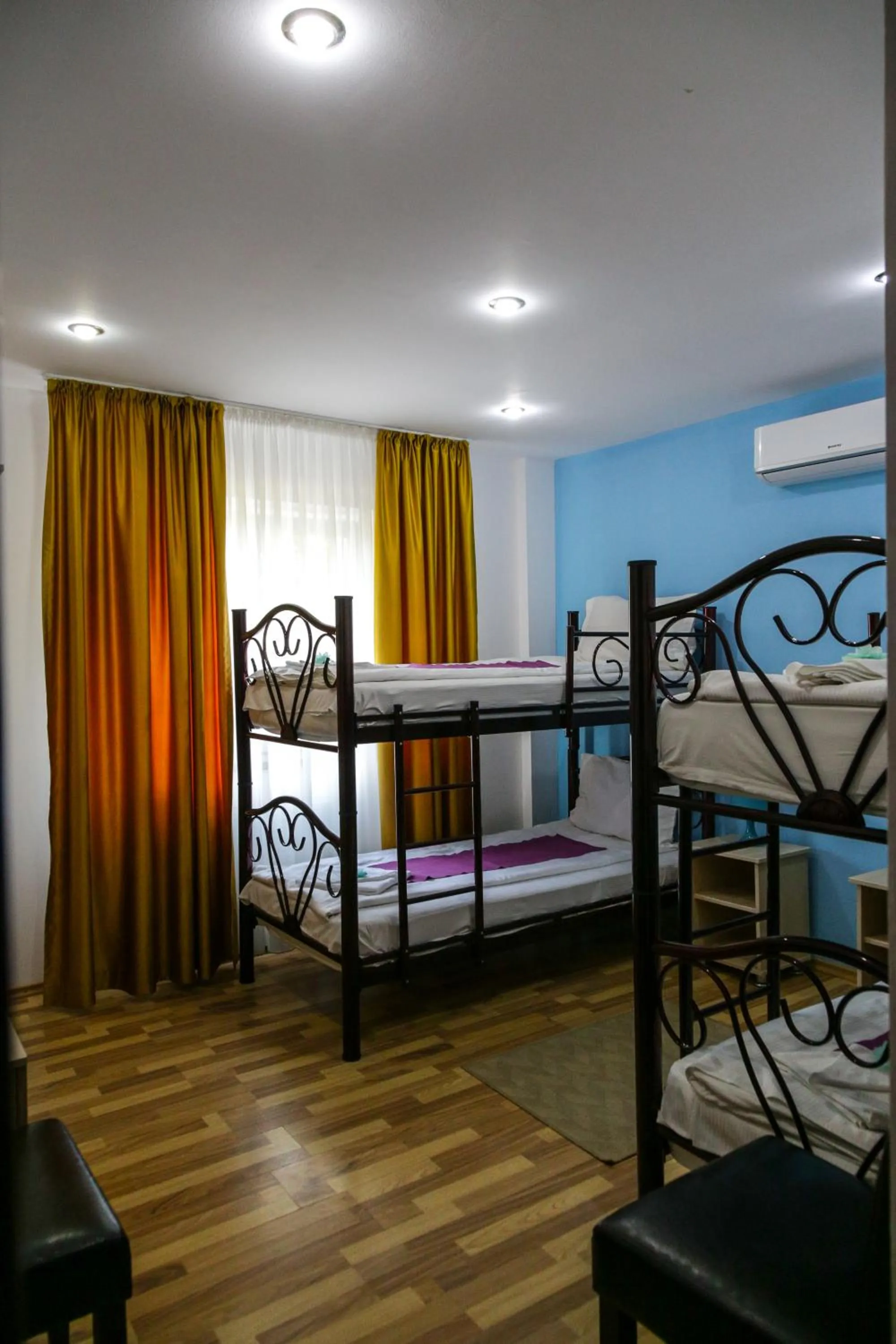 bunk bed, Bed in City Comfort Villa