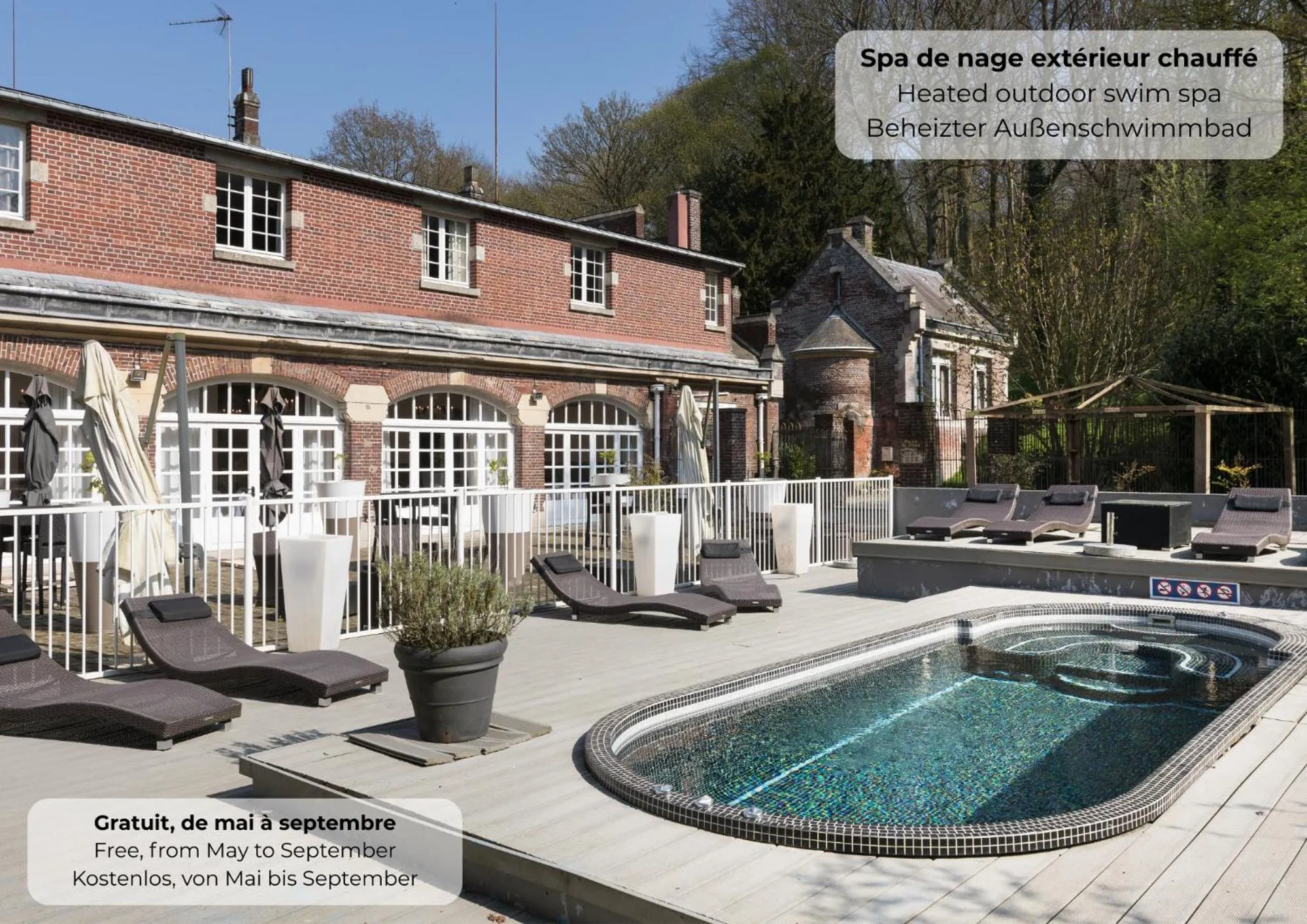 Patio in Domaine de Joinville