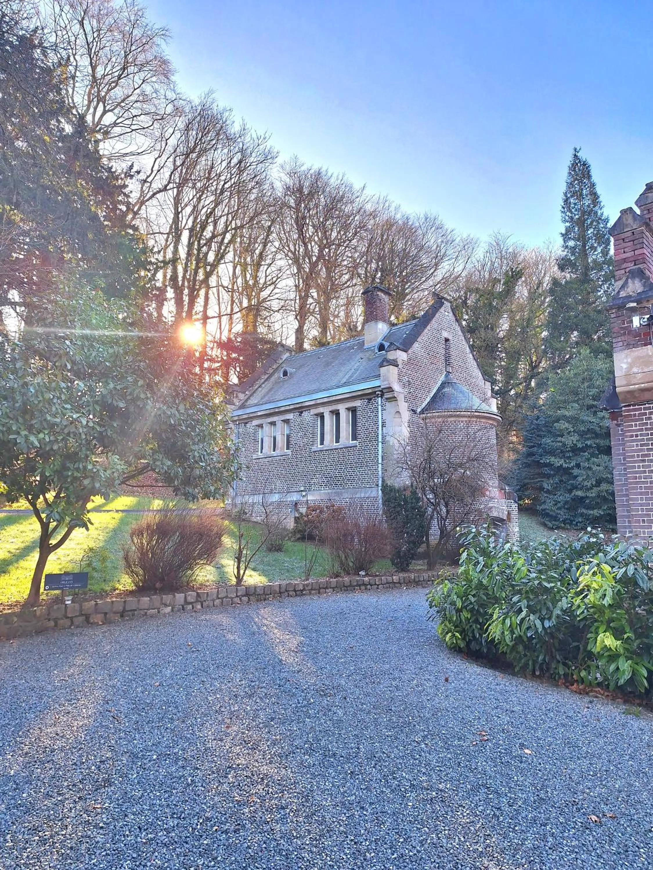 Property building in Domaine de Joinville