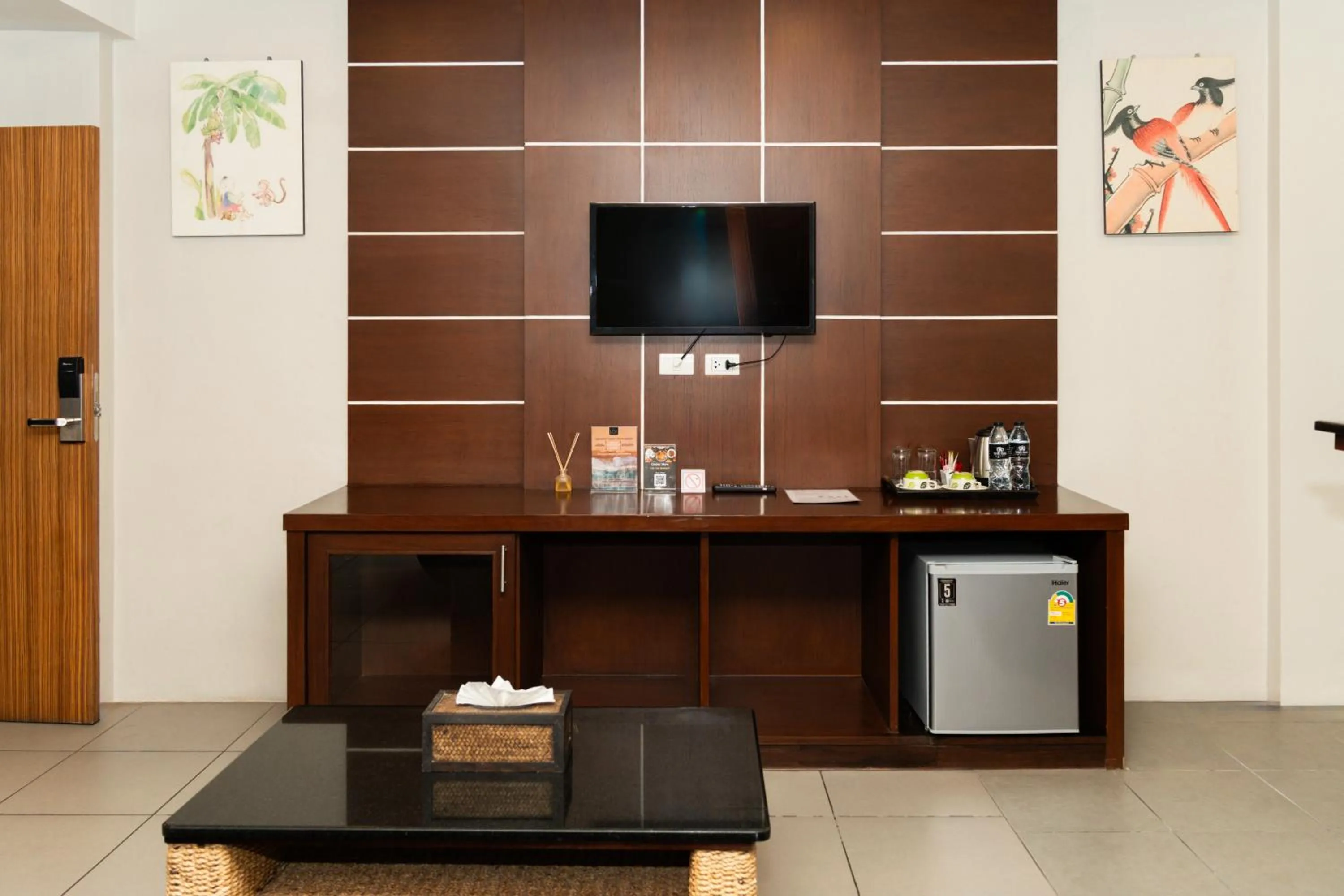 Property building in Gu Hotel Patong