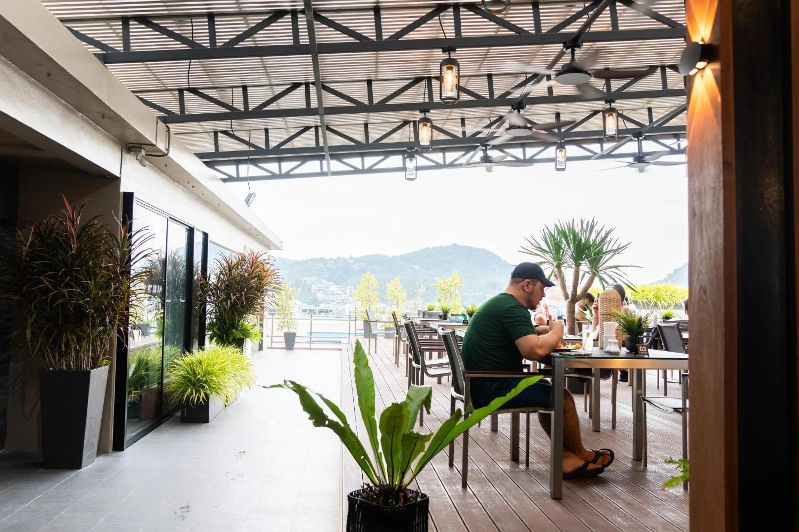 Seating area in Gu Hotel Patong