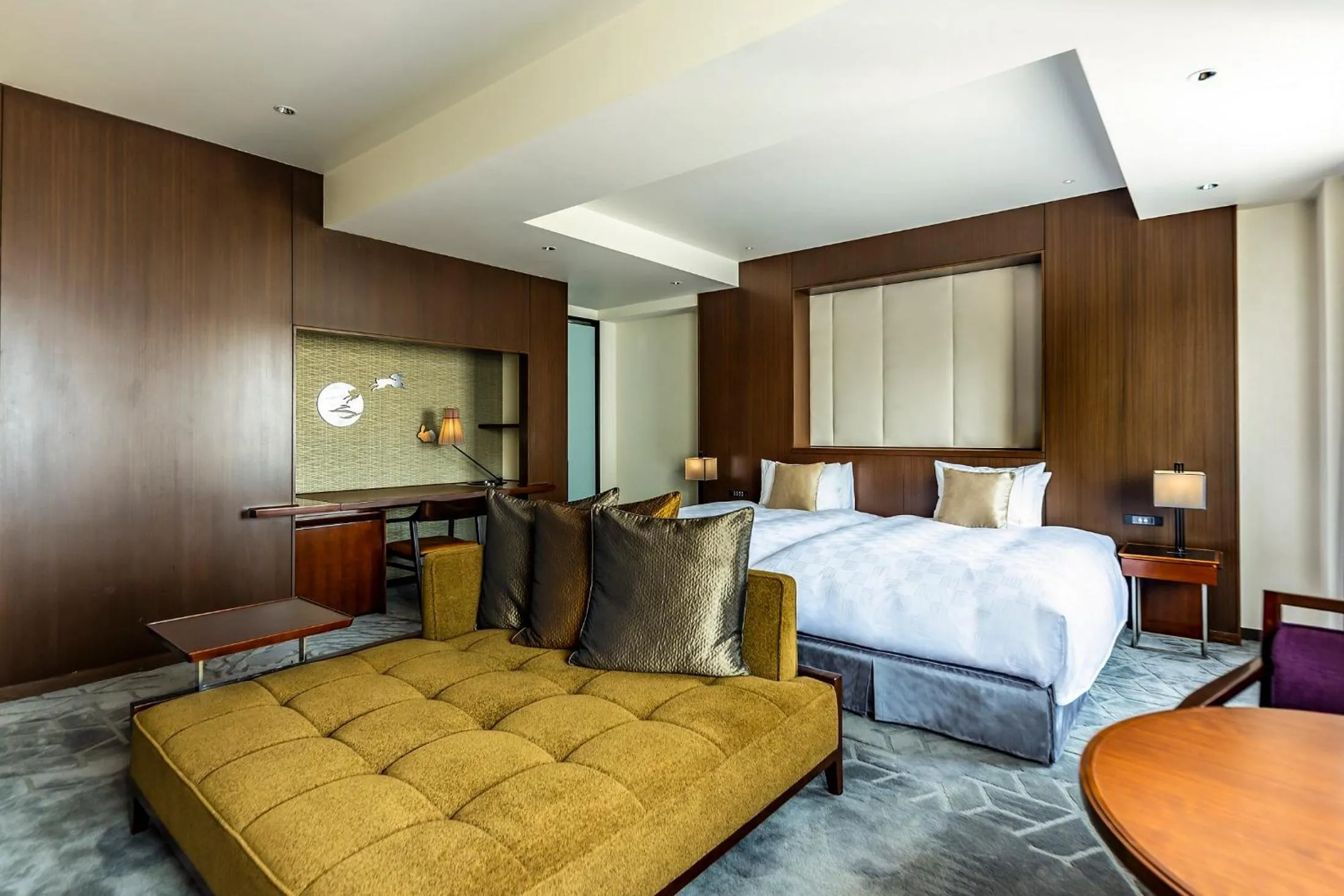 Bed in The Royal Park Hotel Kyoto Sanjo