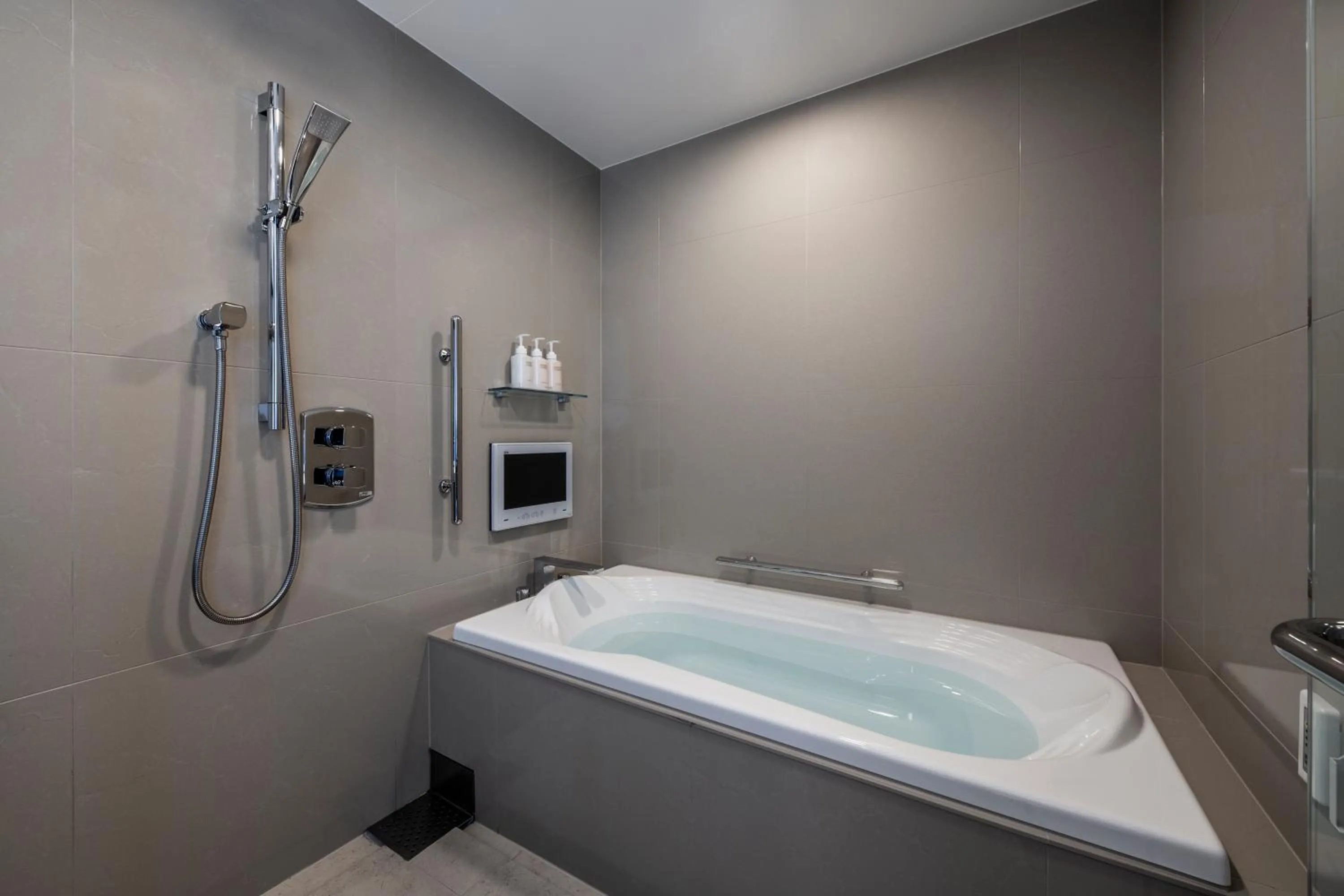 Bathroom in The Royal Park Hotel Kyoto Sanjo