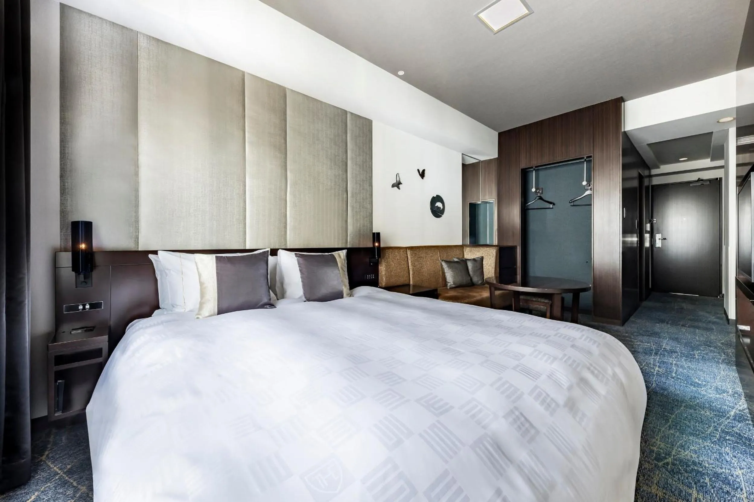 Photo of the whole room, Bed in The Royal Park Hotel Kyoto Sanjo