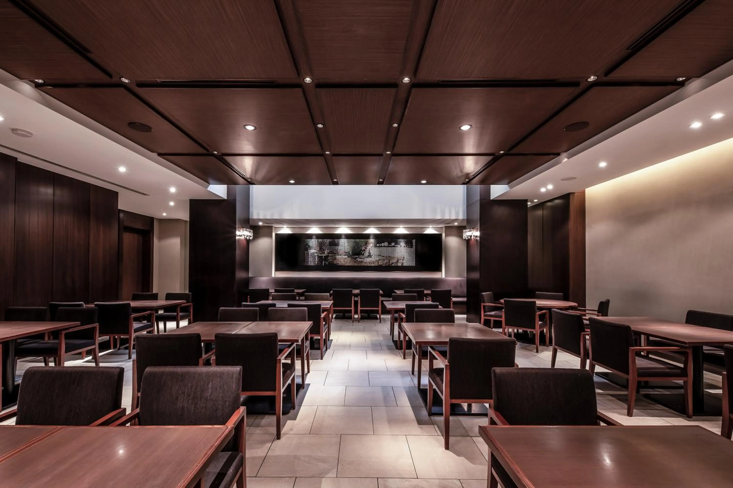 Restaurant/places to eat in The Royal Park Hotel Kyoto Sanjo