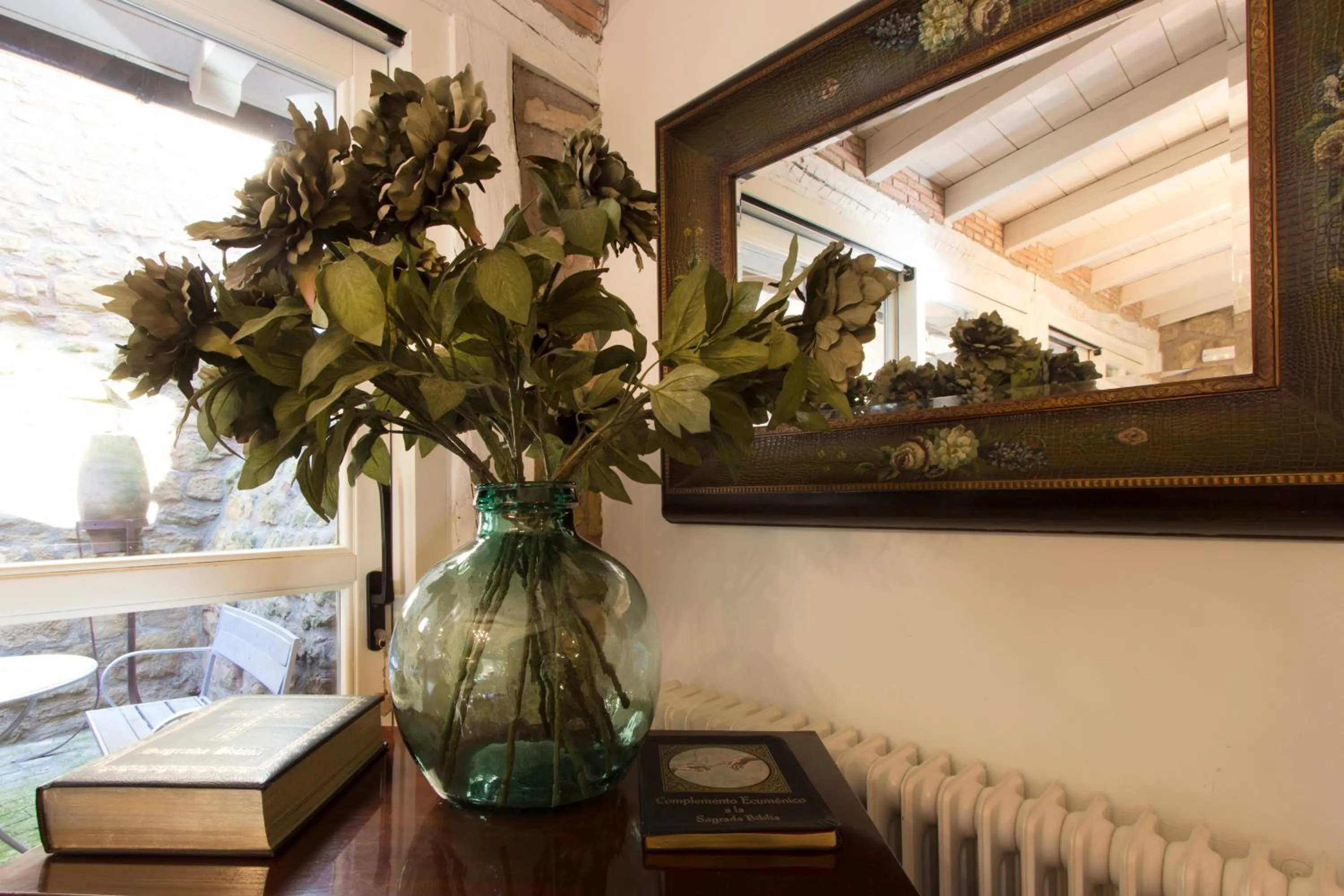 Decorative detail in Hotel Boutique Posada de Sajazarra