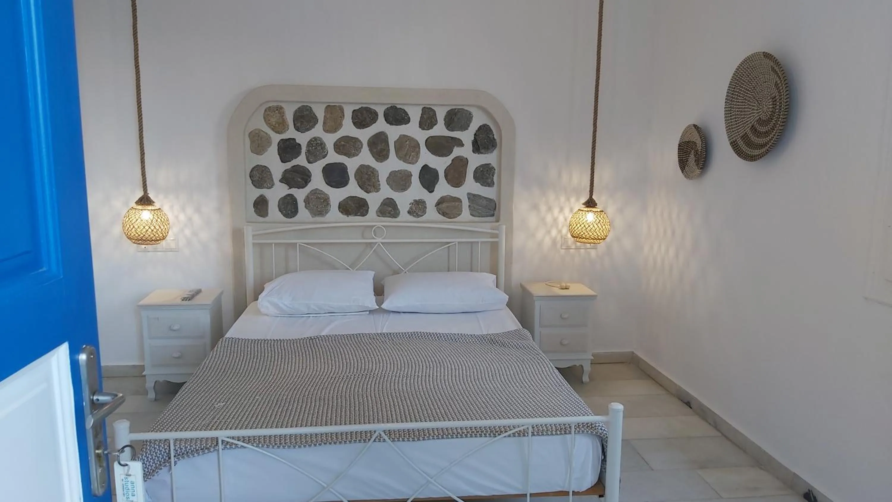 Bedroom, Bed in Anna Studios