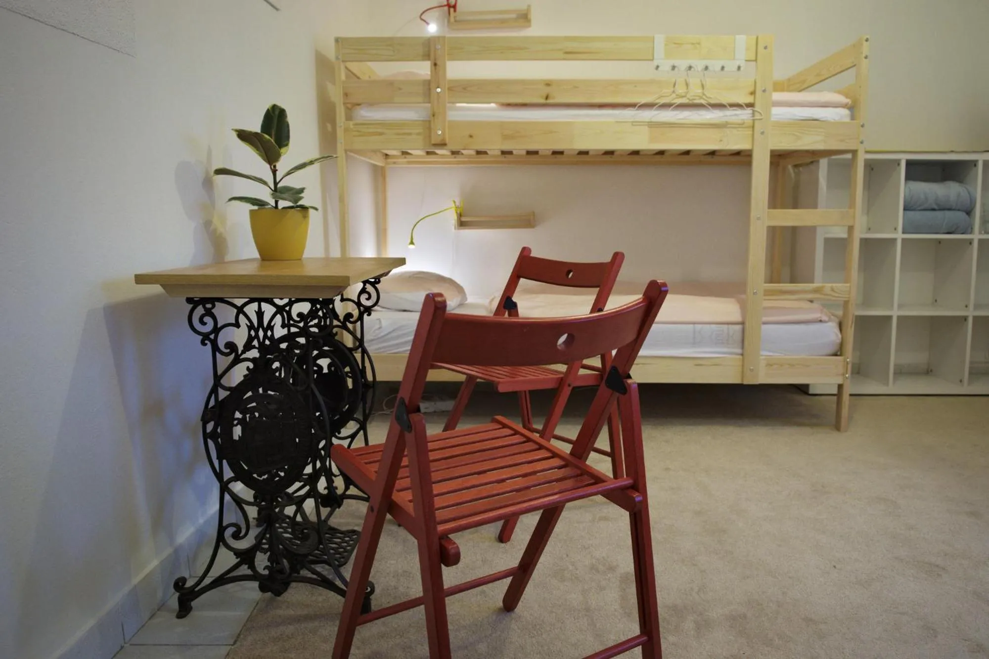 Decorative detail, Bed in GRAN hostel