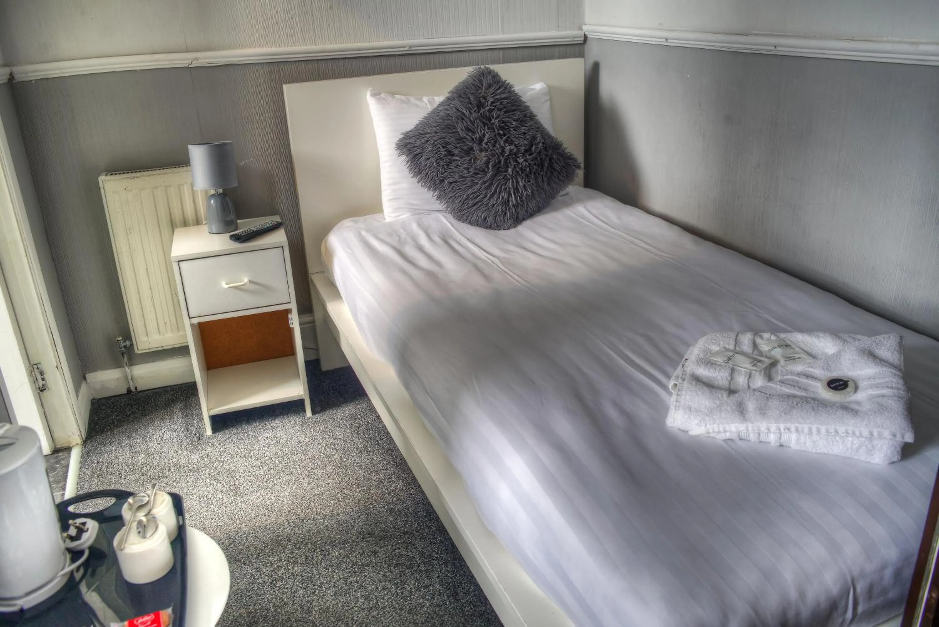 Bedroom, Bed in Villa Rose