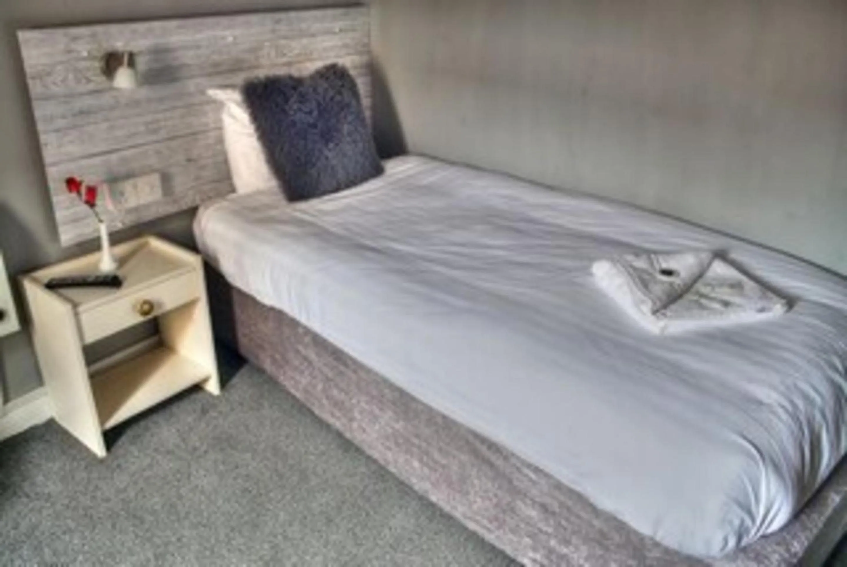 Bedroom, Bed in Villa Rose