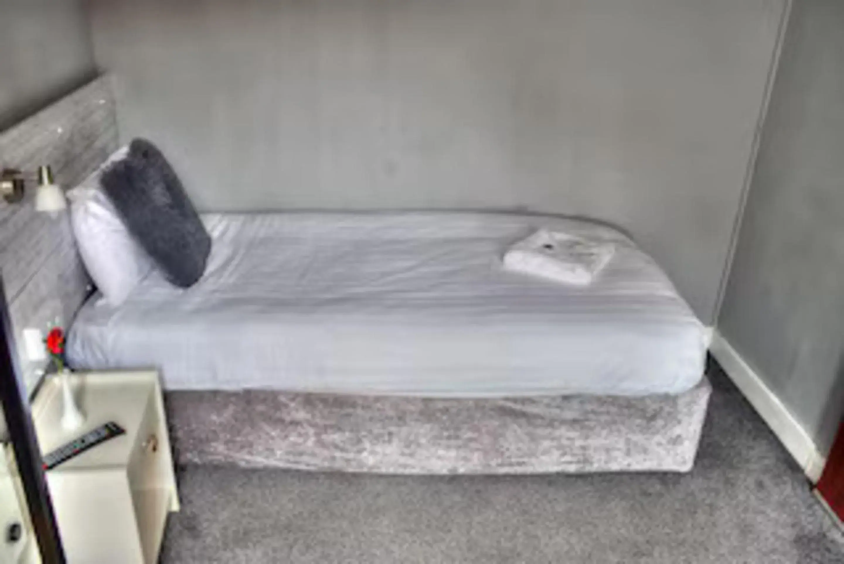 Standard Single Room with Shared Bathroom in Villa Rose Standard Single Room with Shared Bathroom in Villa Rose