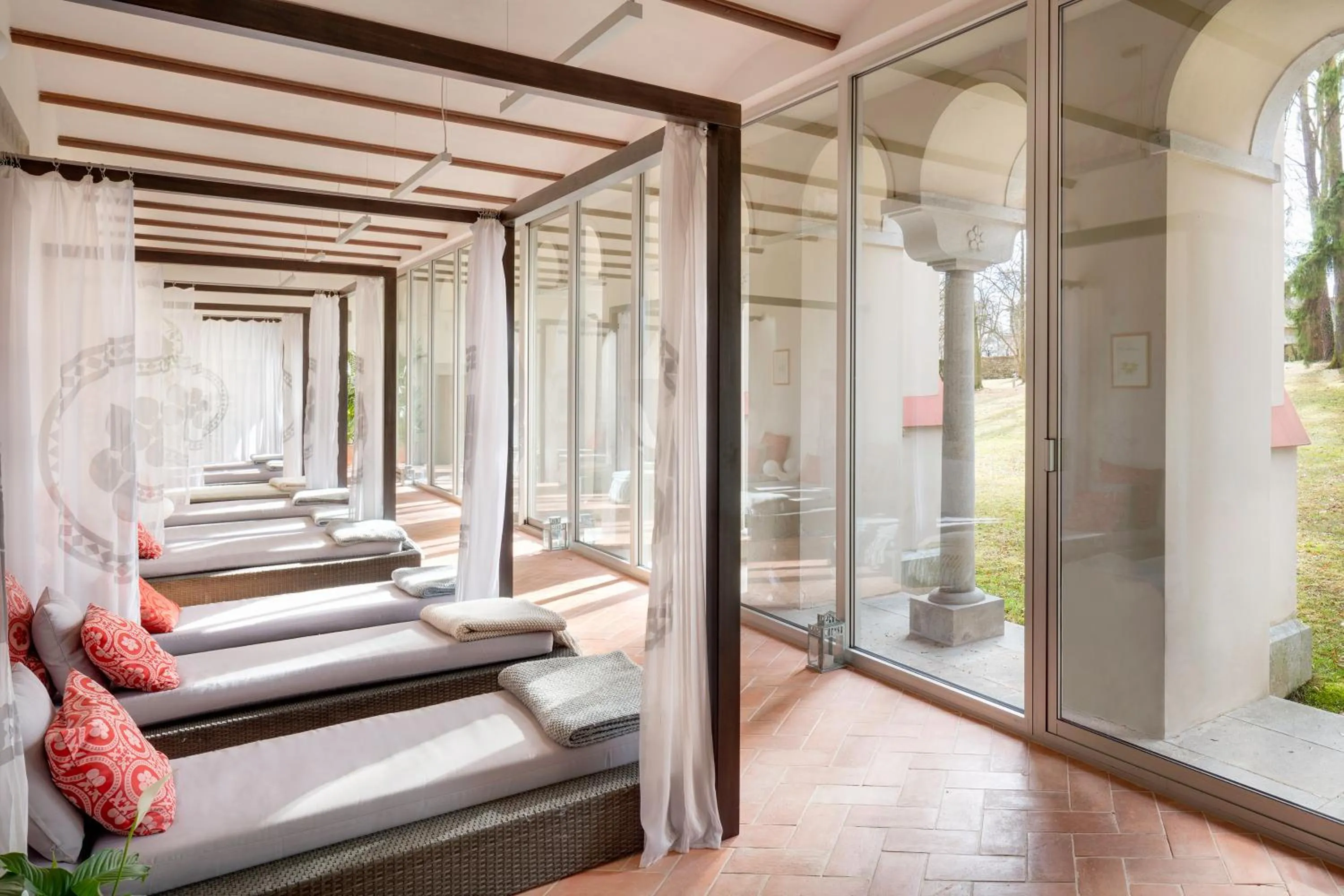 Area and facilities in Chateau Herálec Boutique Hotel & Spa by L'Occitane