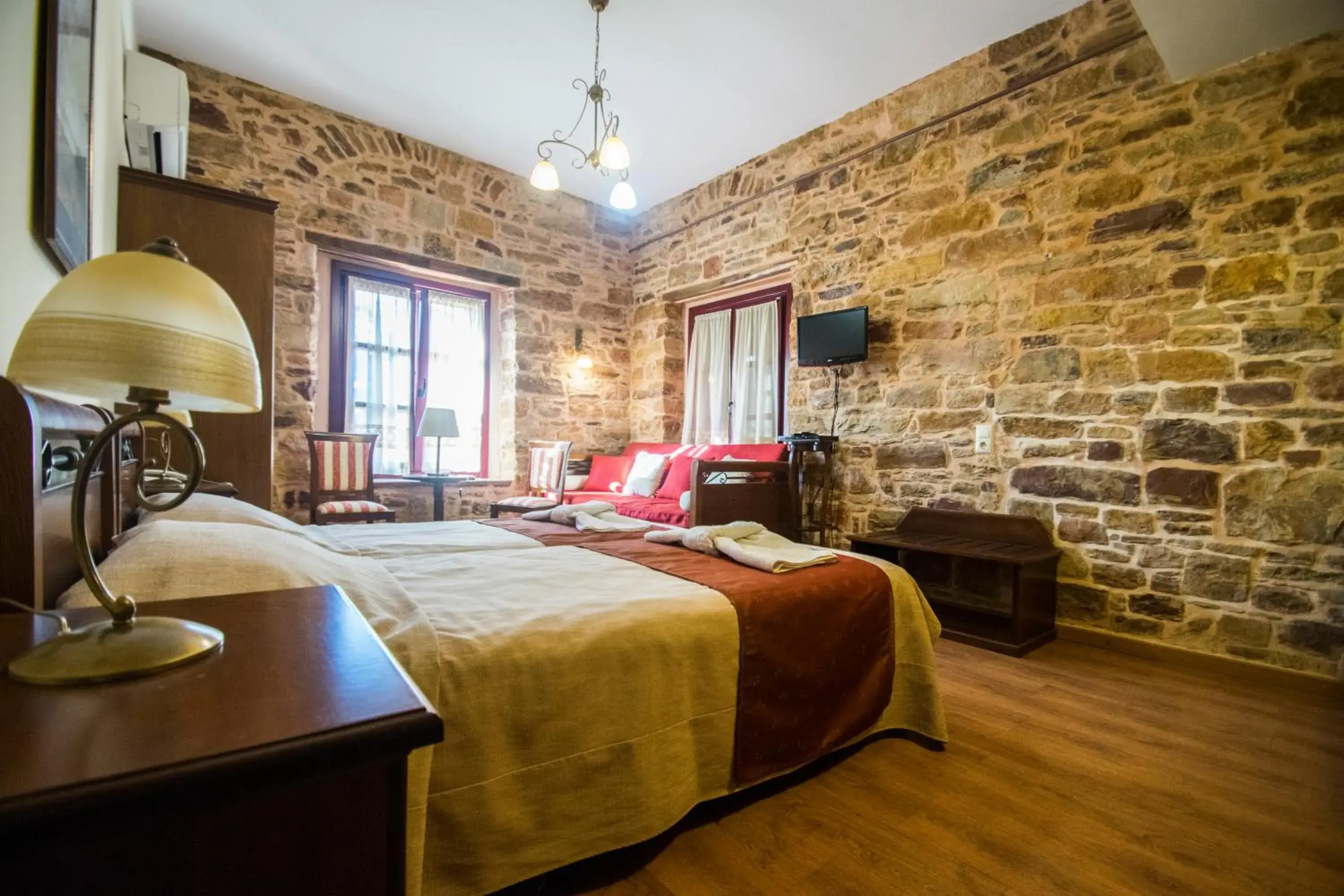 Triple Room in Archontiko Riziko Triple Room in Archontiko Riziko