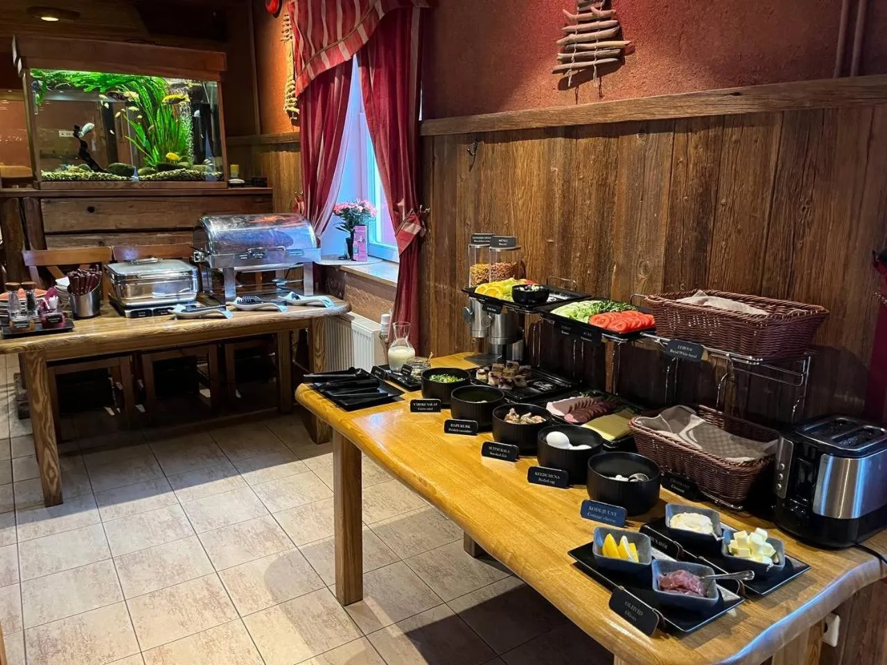 Breakfast in Ränduri Guesthouse