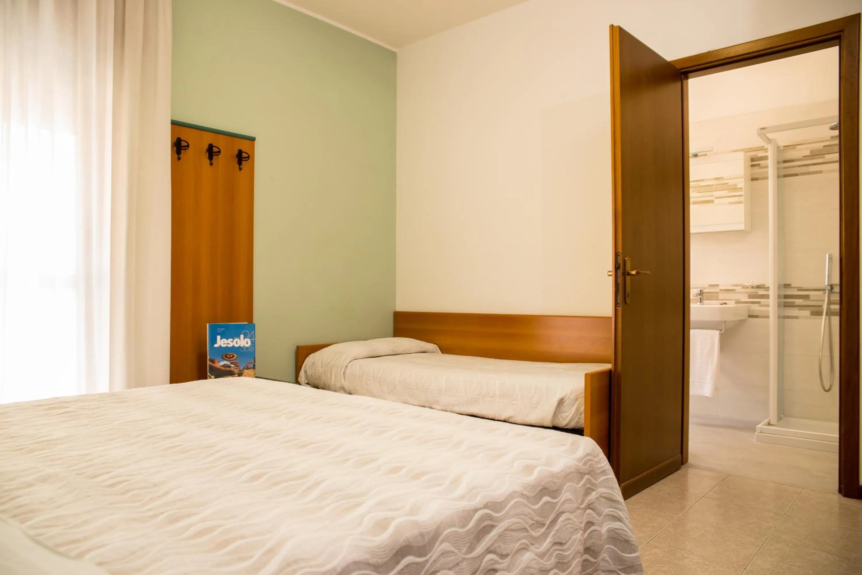 Bedroom, Bed in Albergo Ridente