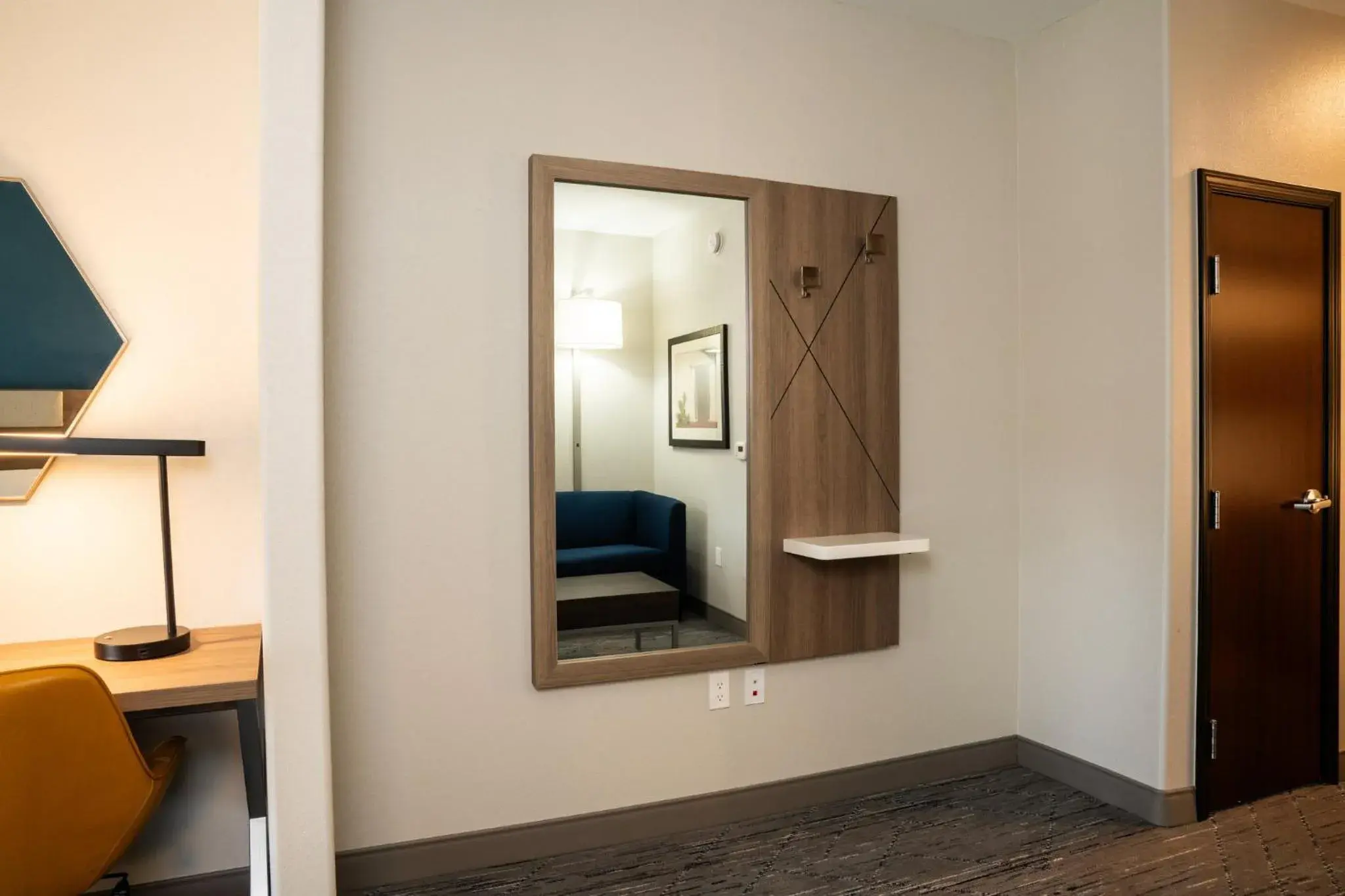 Queen Suite with Two Queen Beds and Sofa Bed in Holiday Inn Express Las Cruces North by IHG Queen Suite with Two Queen Beds and Sofa Bed in Holiday Inn Express Las Cruces North by IHG