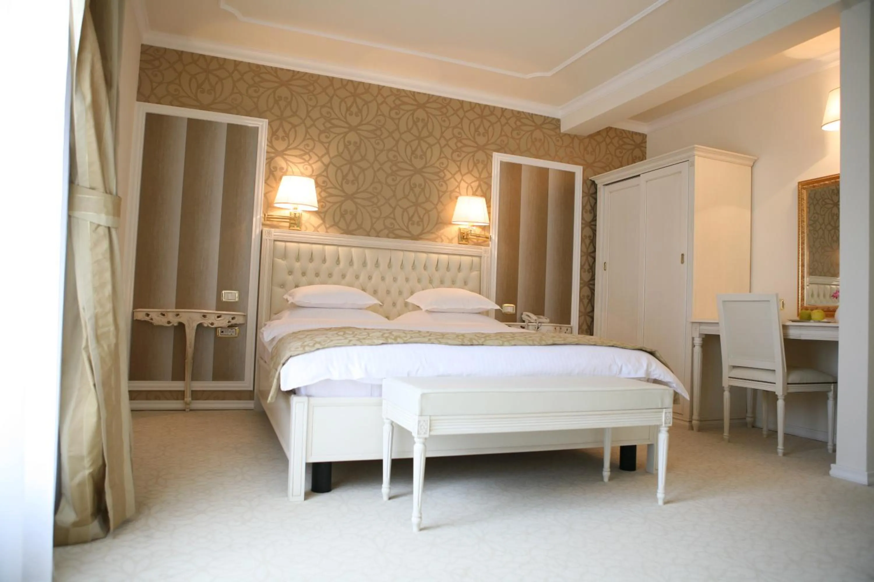 Bed in Hotel Villa Viktorija