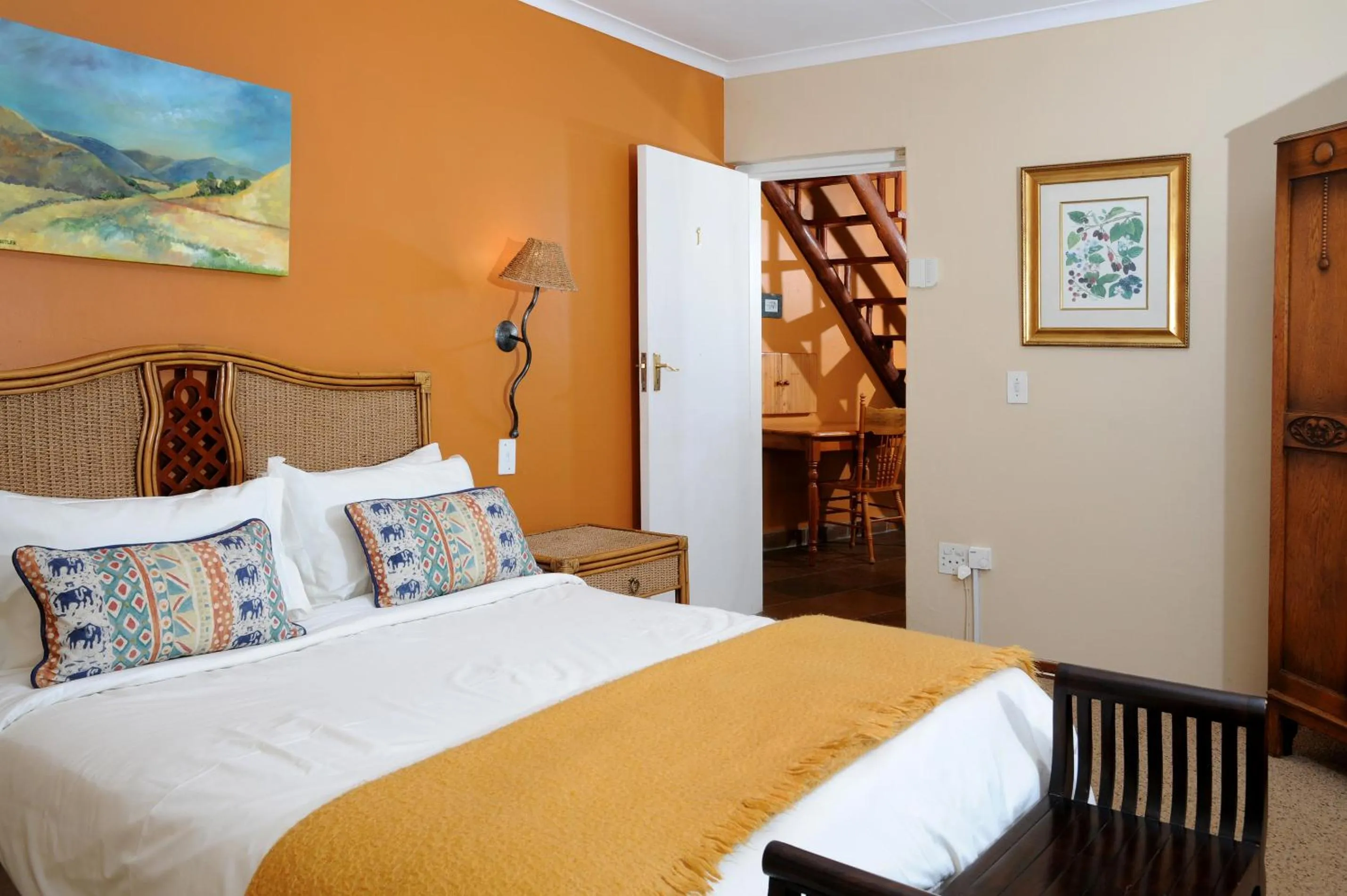 Bedroom, Bed in Stonecutters Lodge