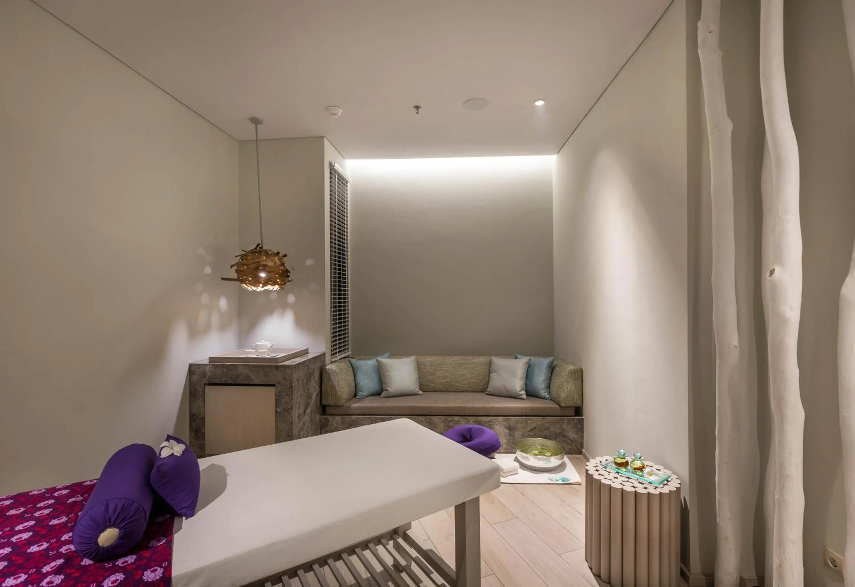 Spa and wellness centre/facilities, Bed in AYANA Komodo Waecicu Beach