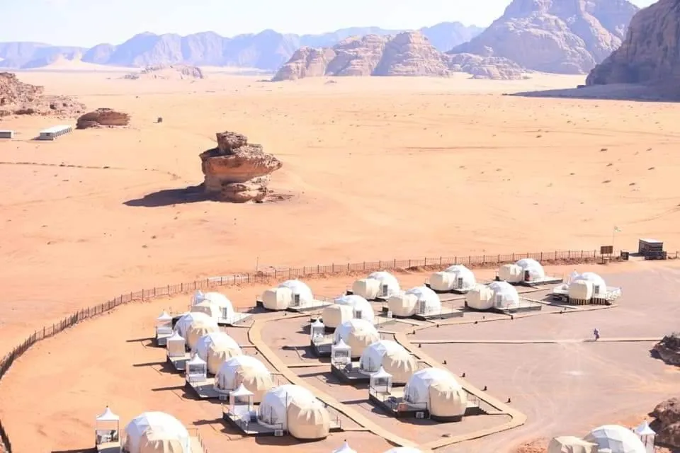 Day in Mazayen Rum Camp