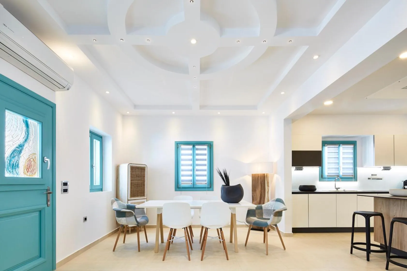 Time of day in Almyriki Beach Villa