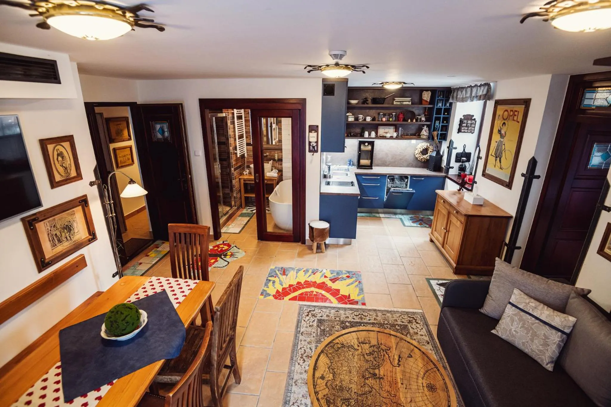 Kitchen or kitchenette in Šumava Inn