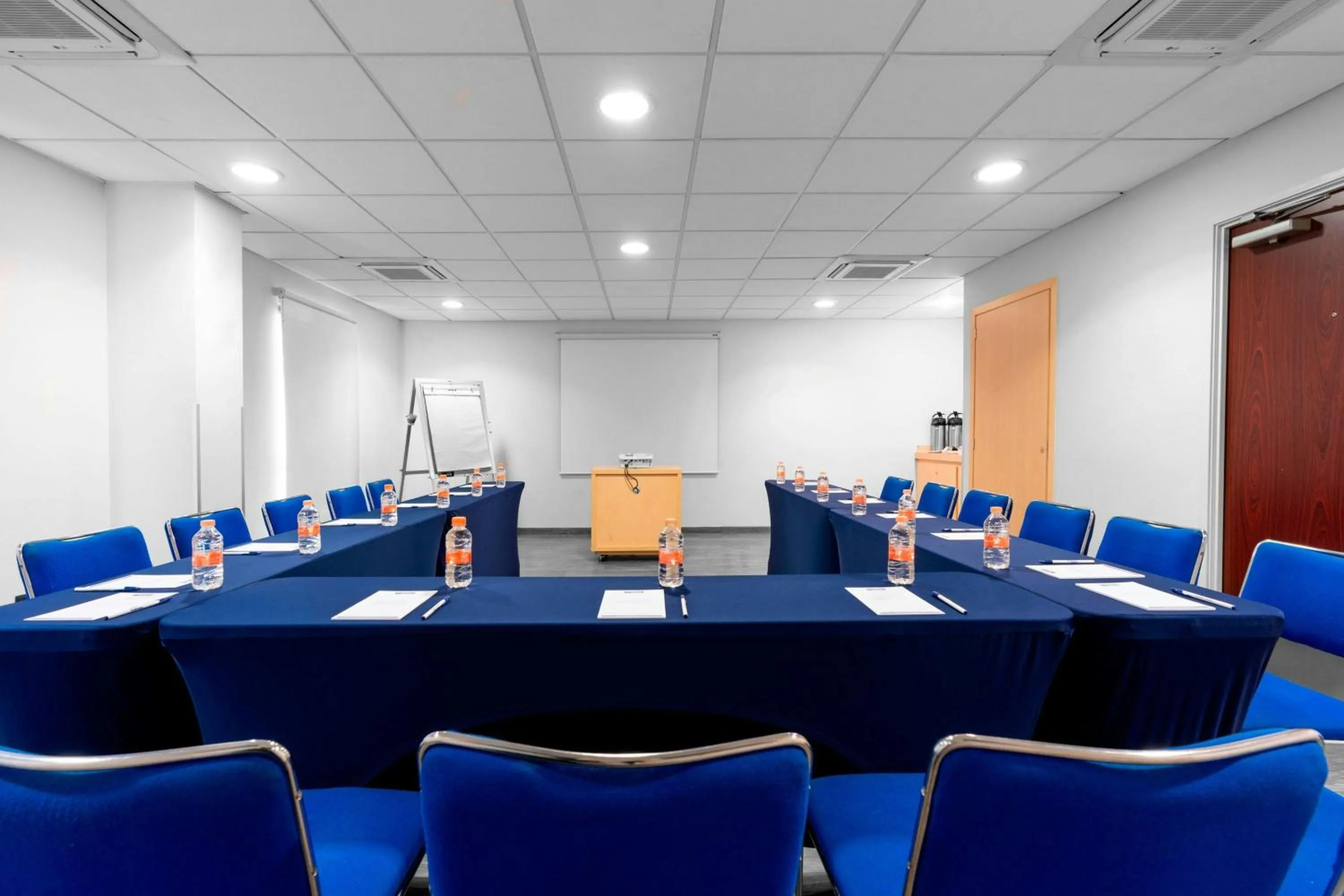 Meeting/conference room in City Express by Marriott Aguascalientes Sur
