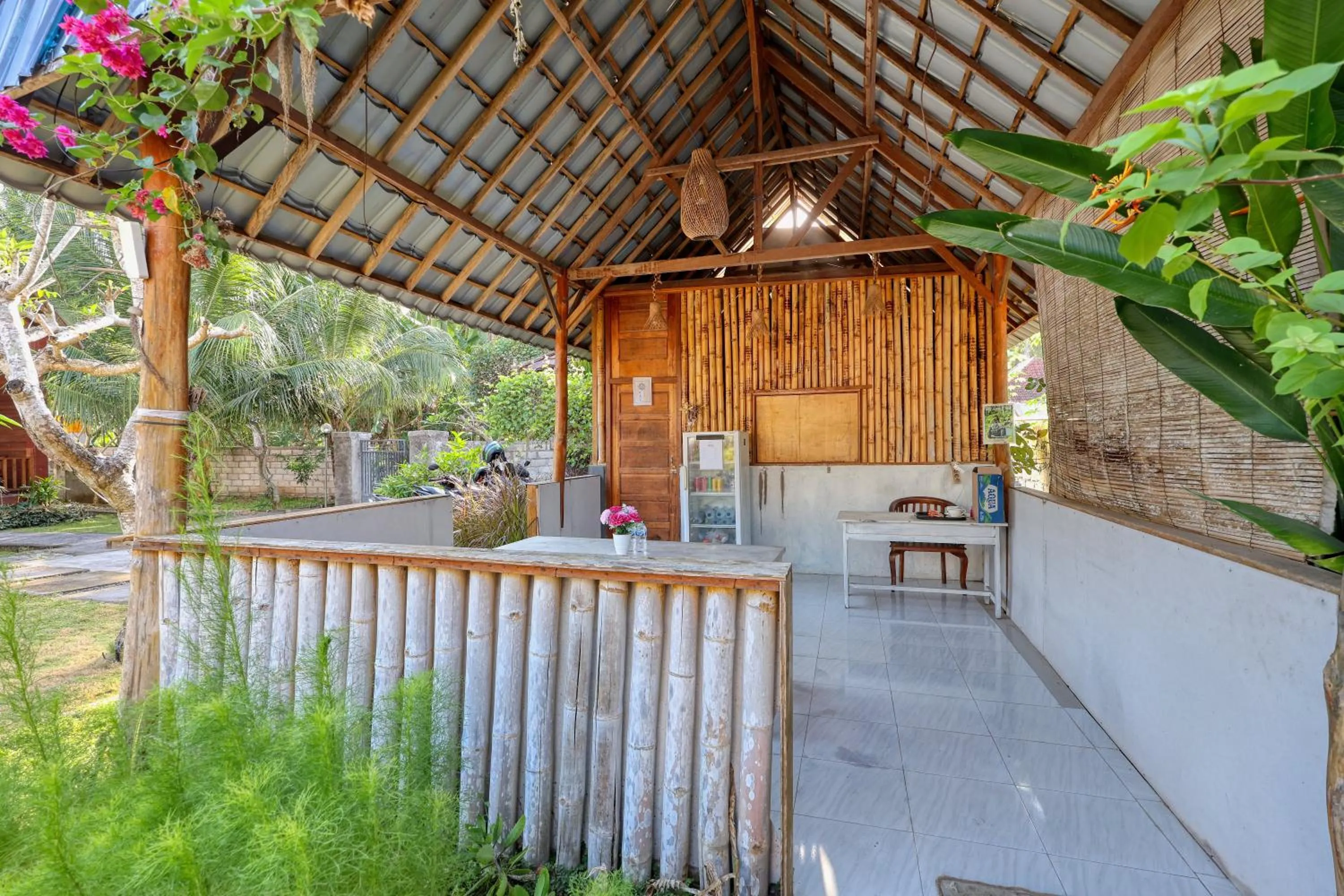 Lobby or reception in Adi Bungalow Nusa Penida