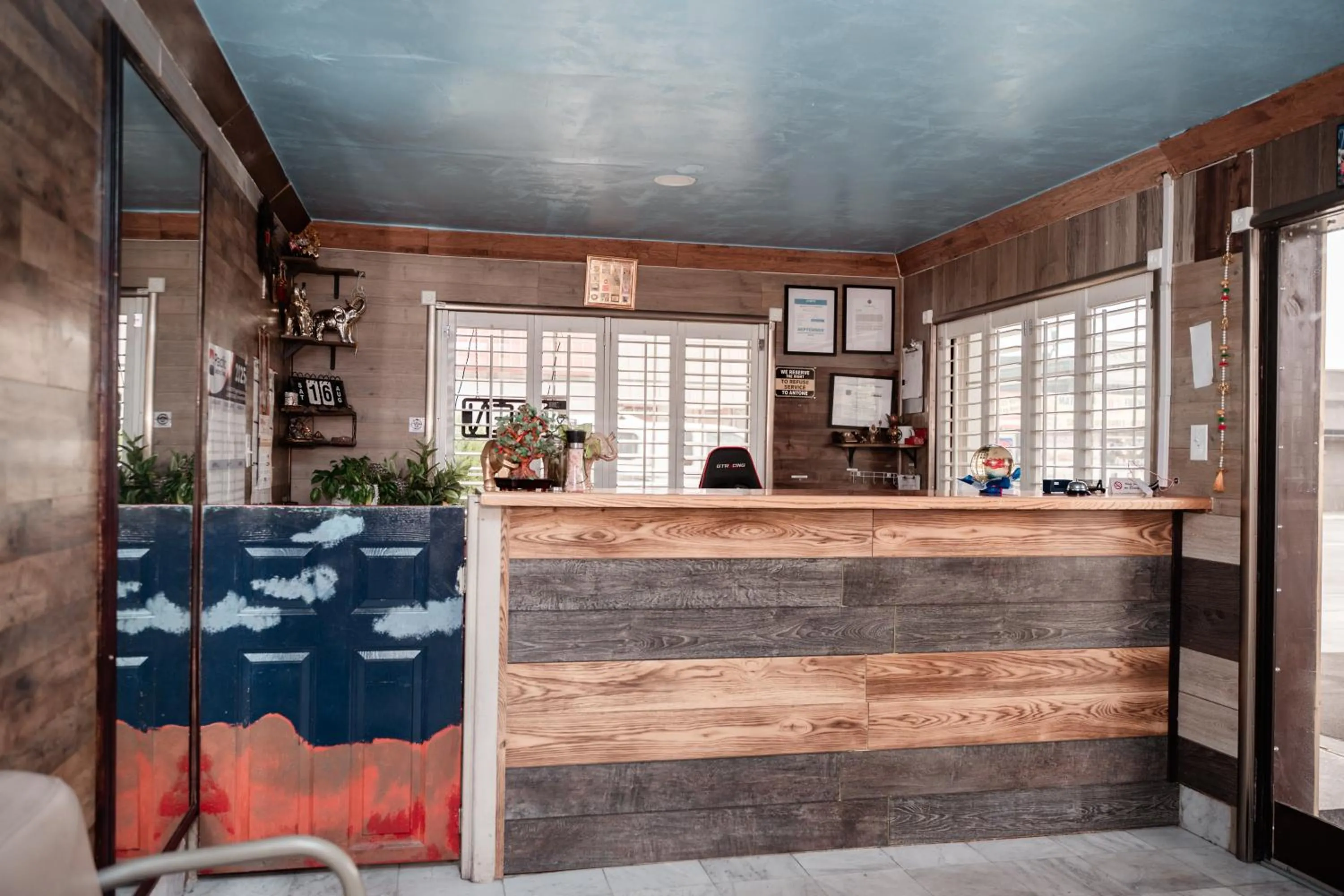 Lobby or reception in Provo Inn & Suites