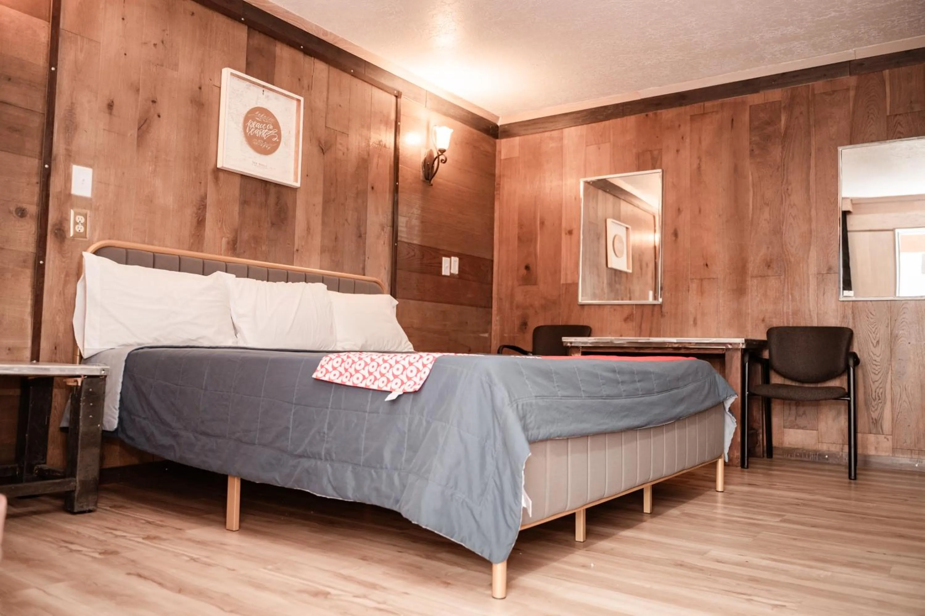 Bed in Provo Inn & Suites