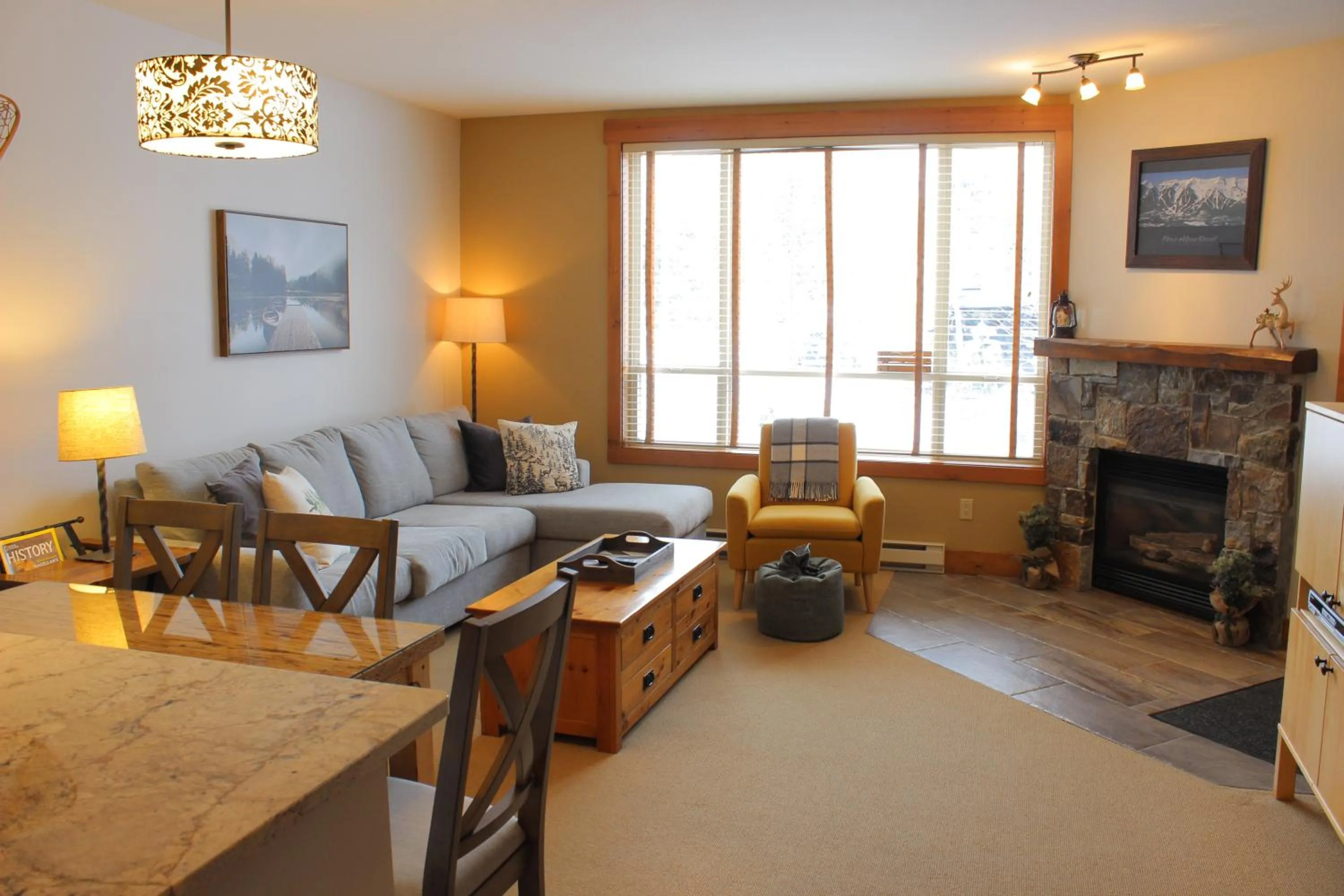 Timberline Lodges by Fernie Lodging Co