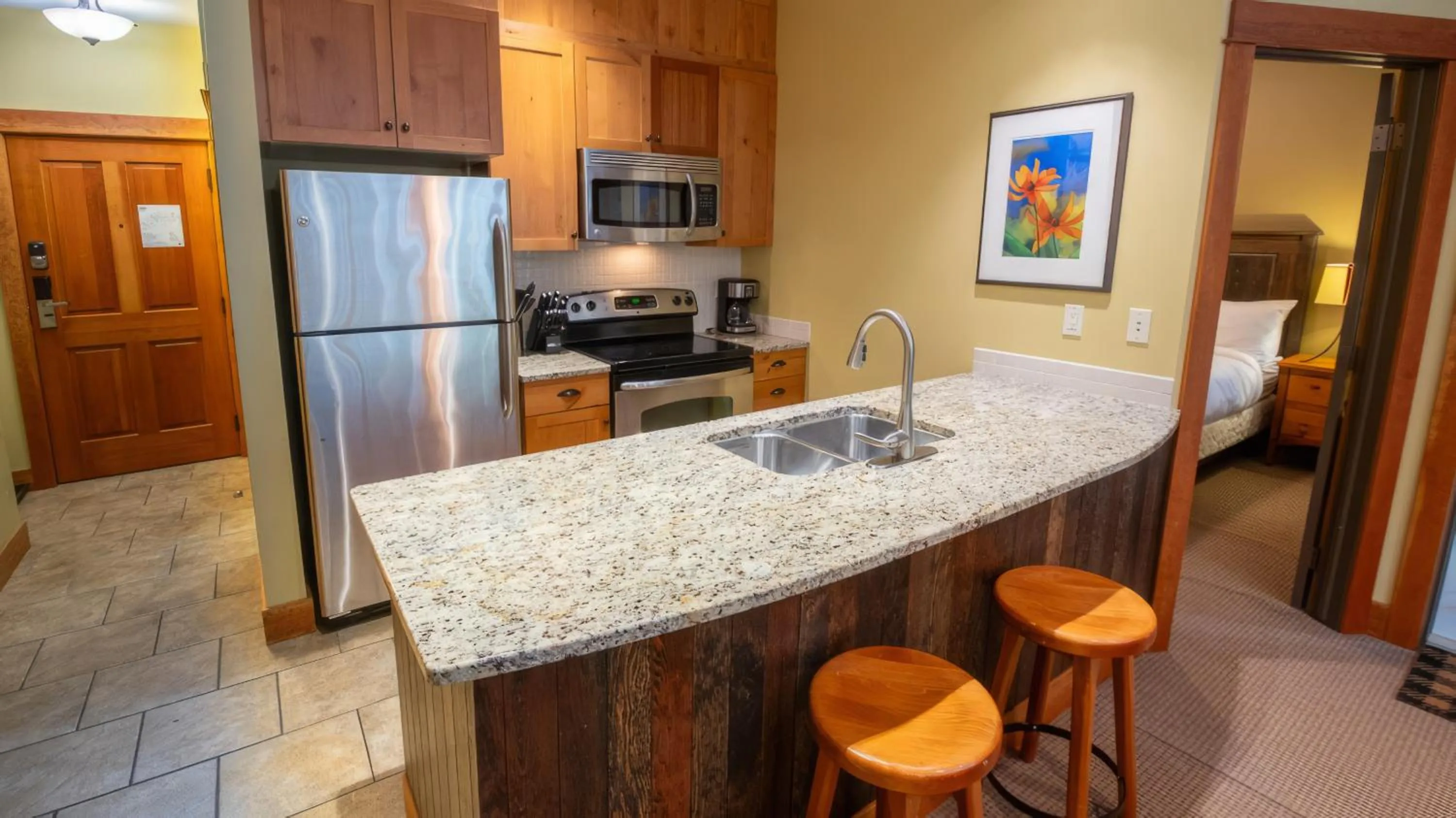 Timberline Lodges by Fernie Lodging Co