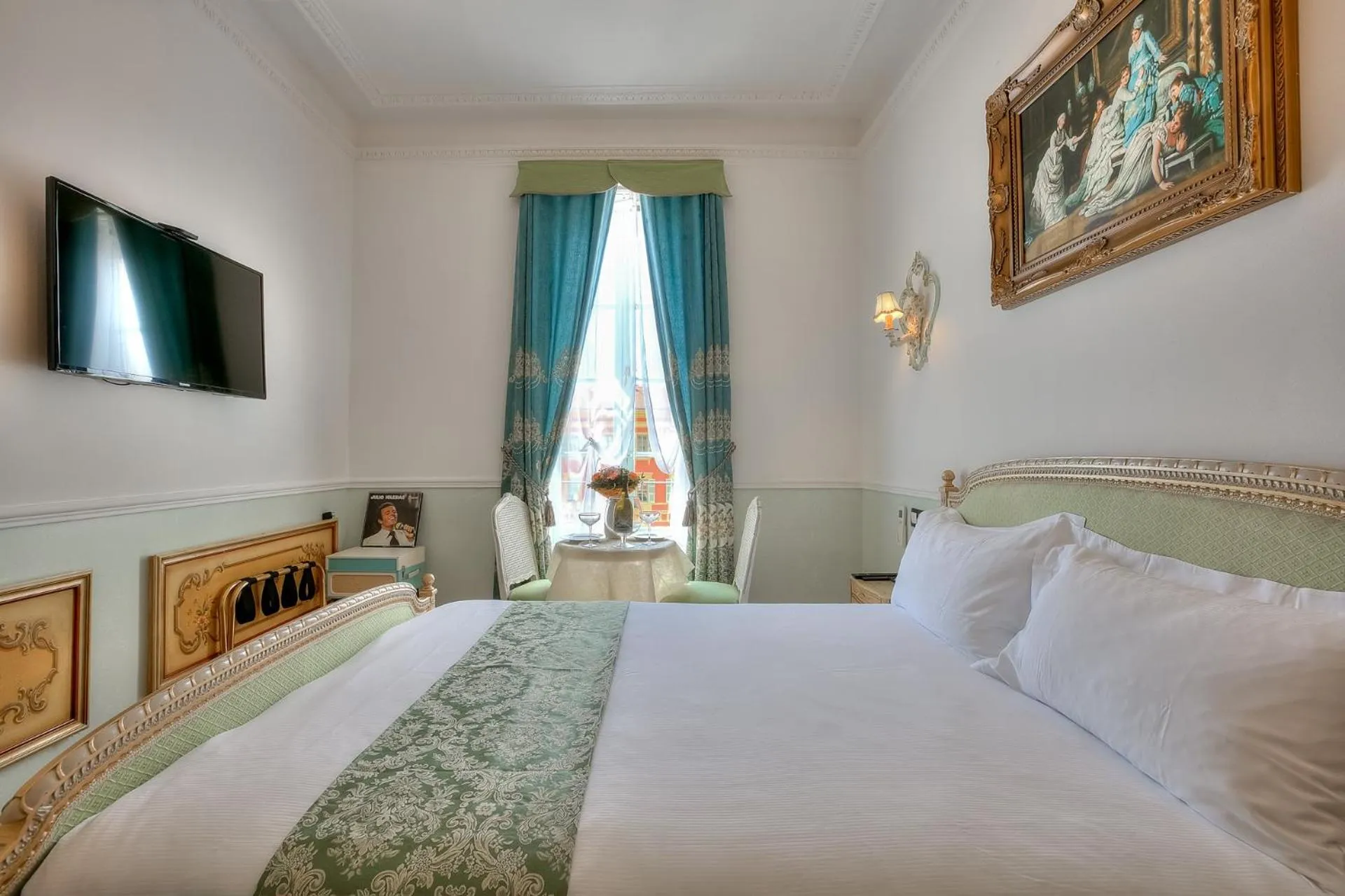 ABA LUXURY B E B Nice