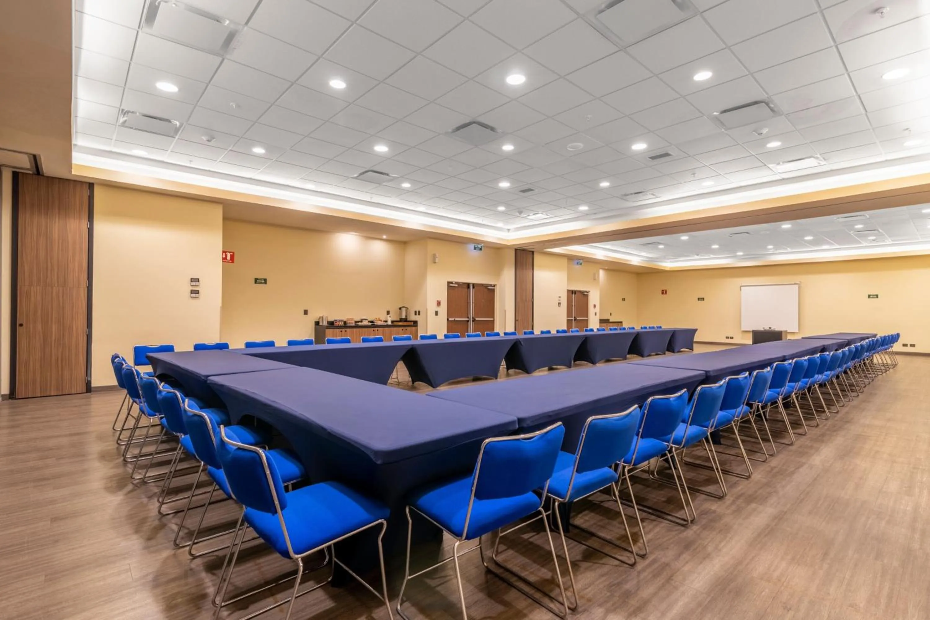 Meeting/conference room in City Express by Marriott Playa del Carmen