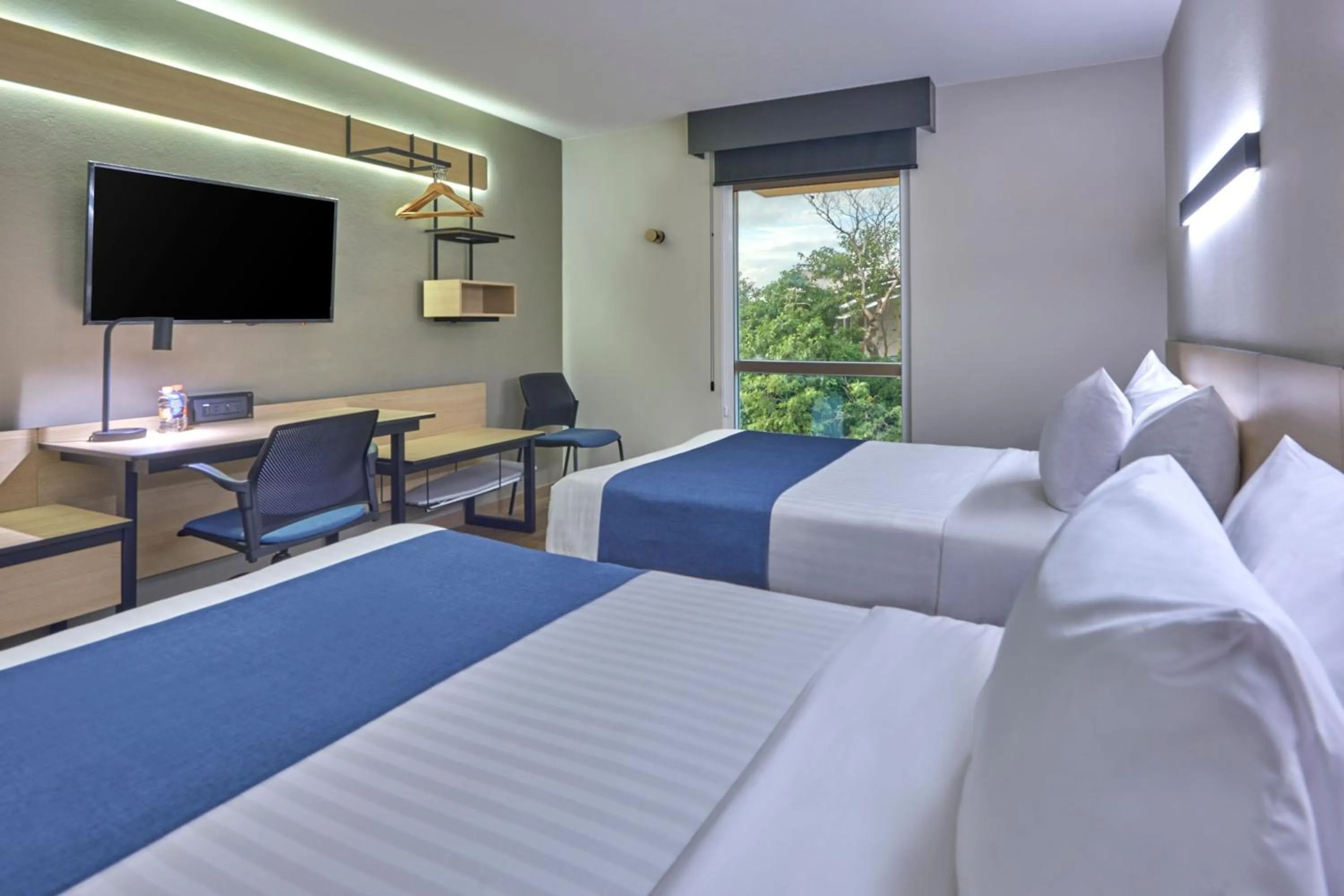 Bedroom, Bed in City Express by Marriott Playa del Carmen