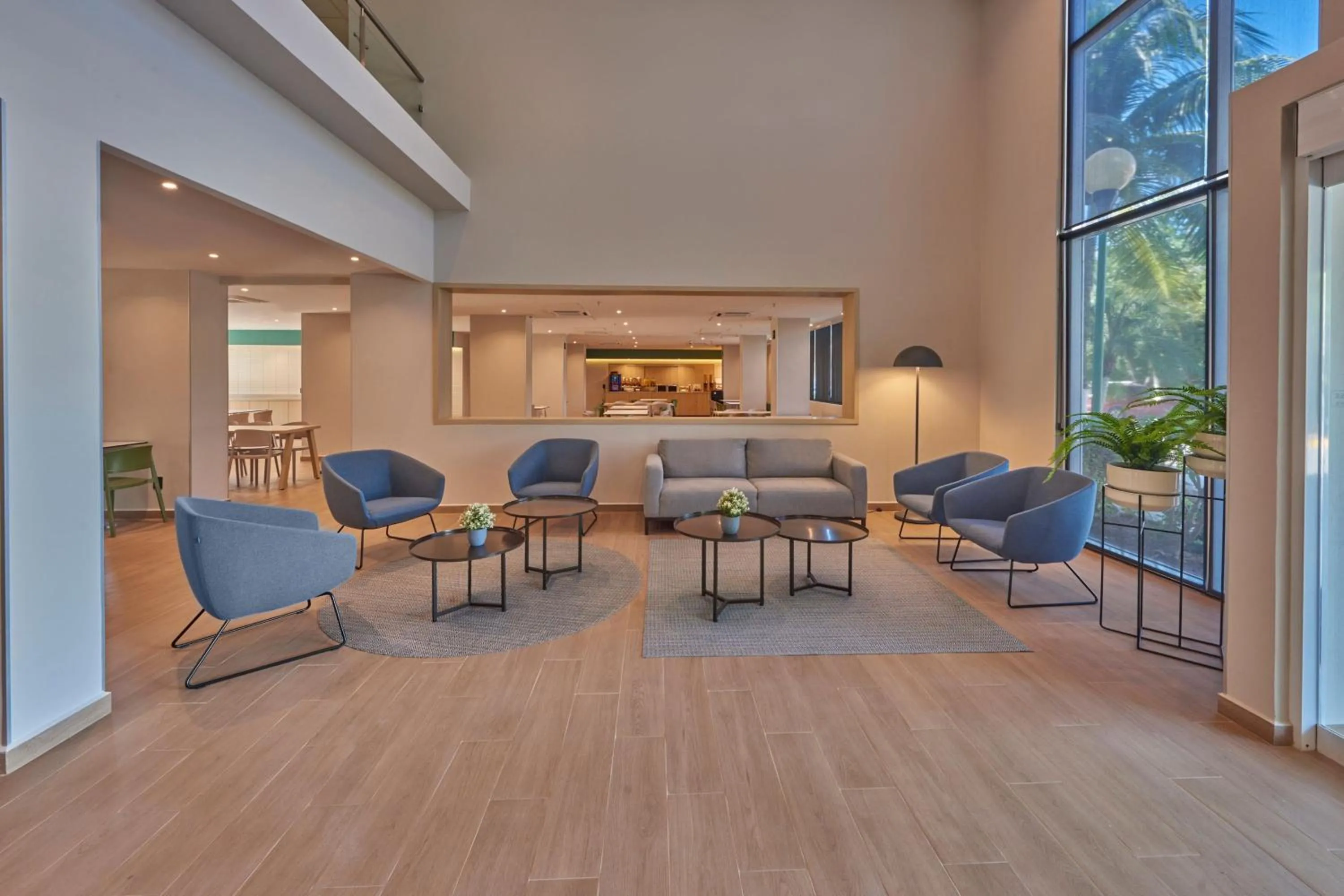 Lobby or reception in City Express by Marriott Playa del Carmen