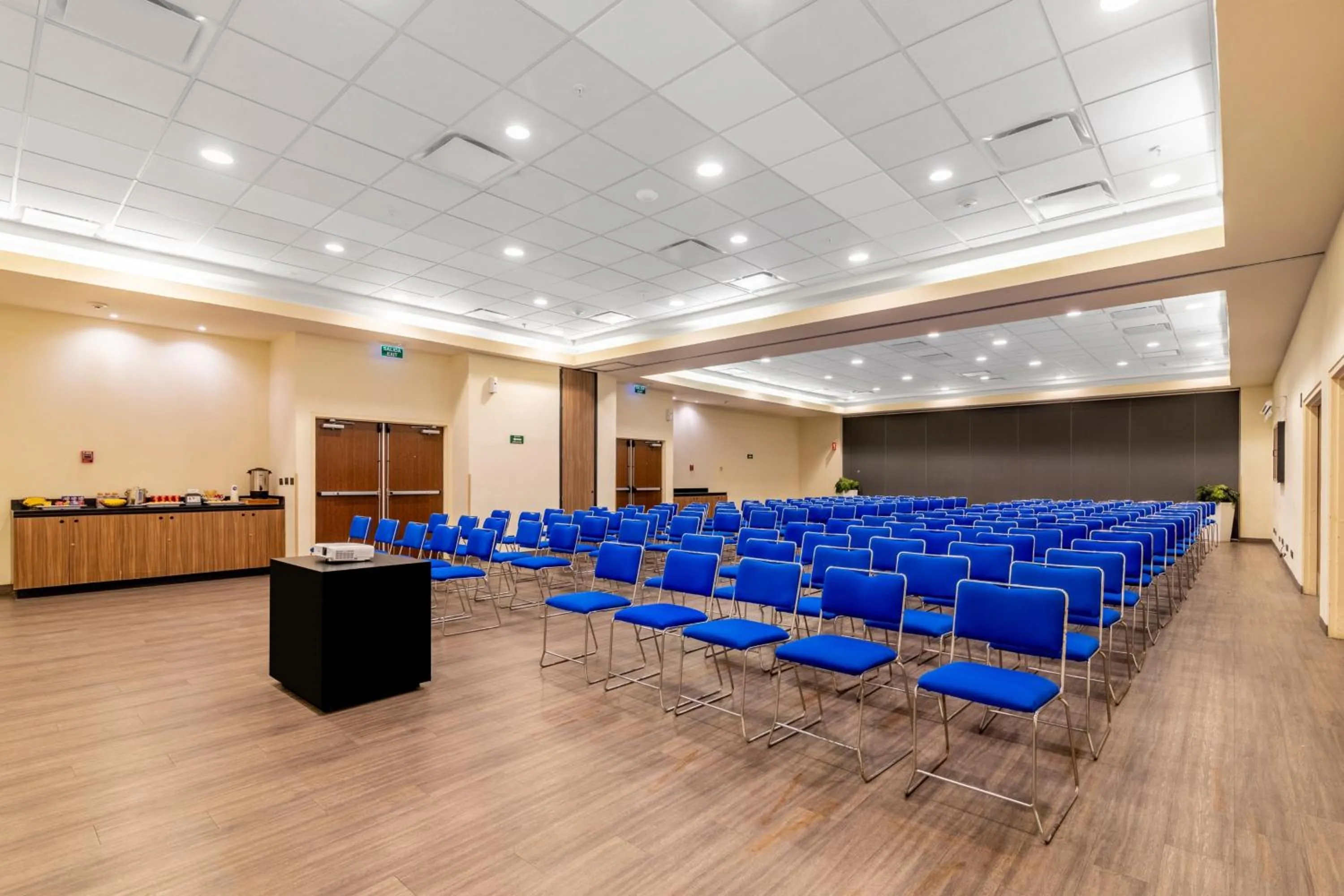 Meeting/conference room in City Express by Marriott Playa del Carmen