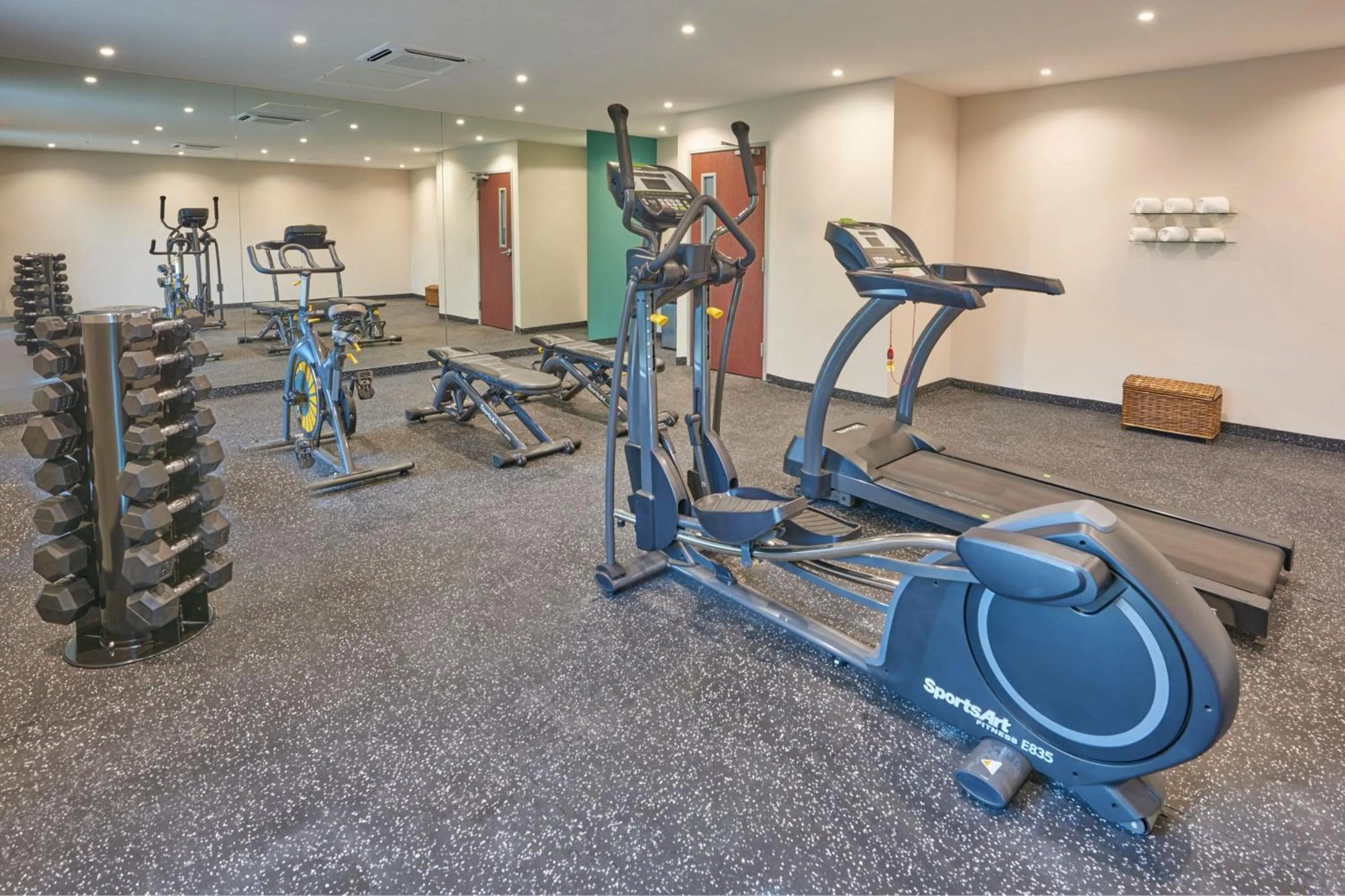 Fitness centre/facilities in City Express by Marriott Playa del Carmen