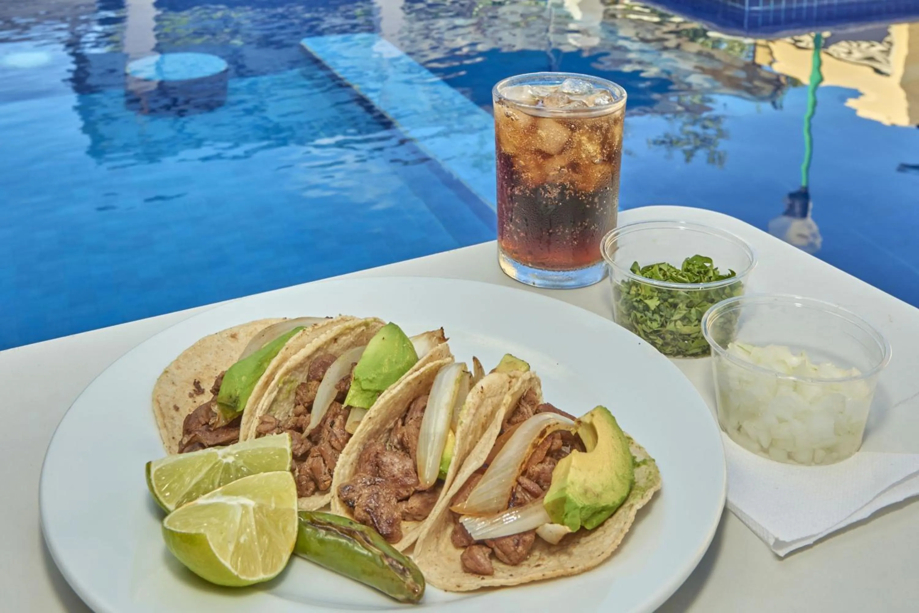 Restaurant/places to eat in City Express by Marriott Playa del Carmen