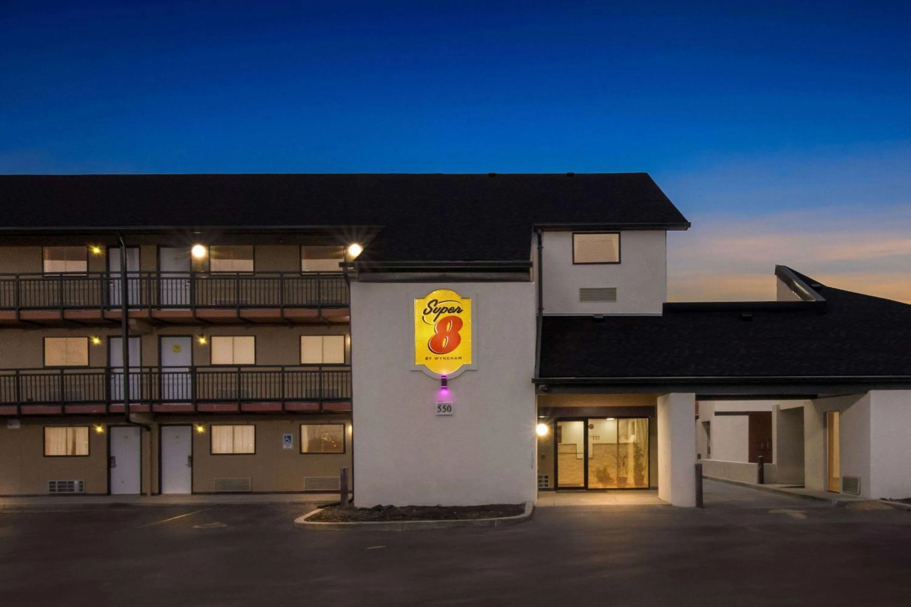 Property building in Super 8 by Wyndham Vandalia/Dayton International Airport