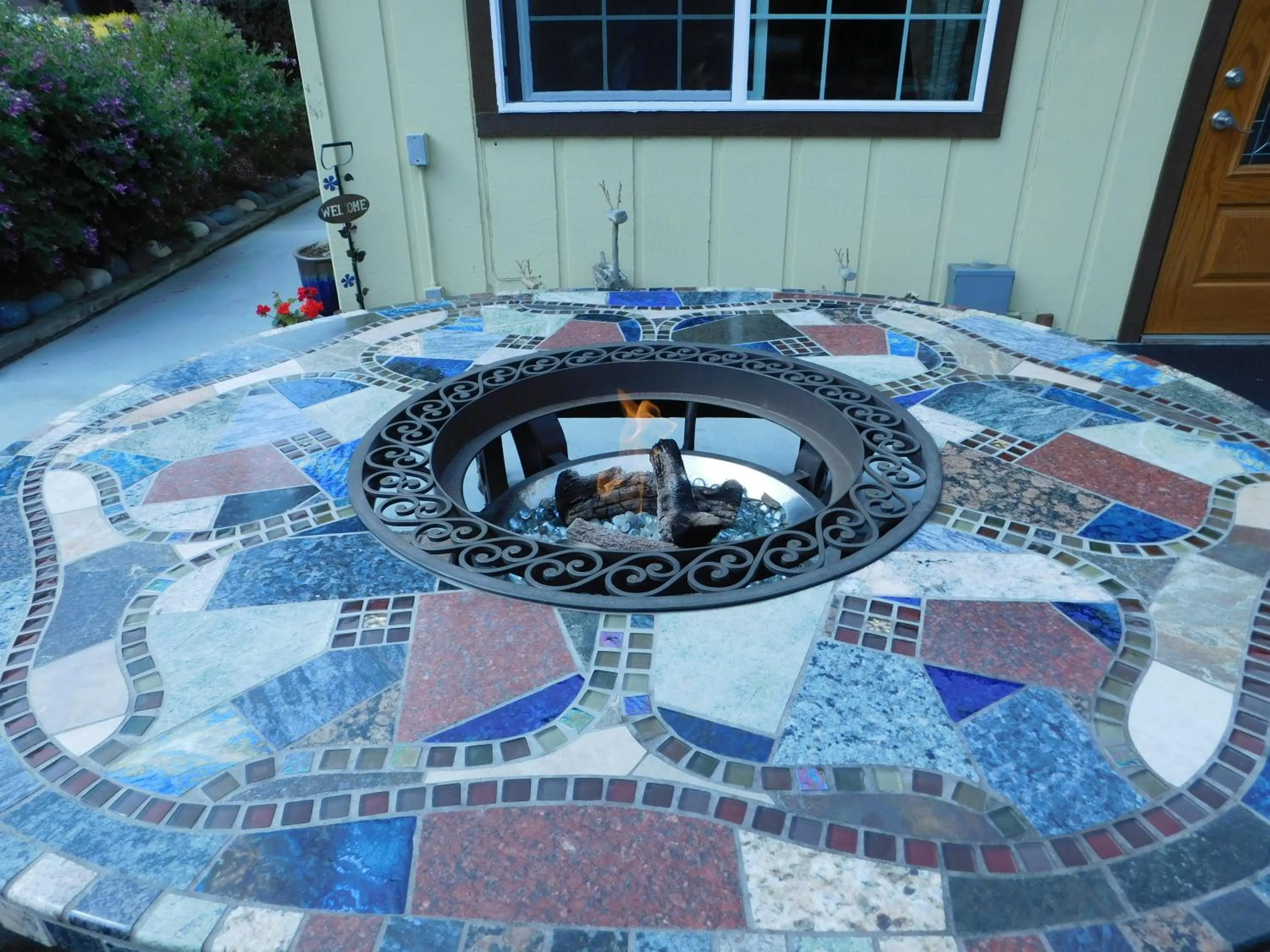 Area and facilities in Deer Haven Inn