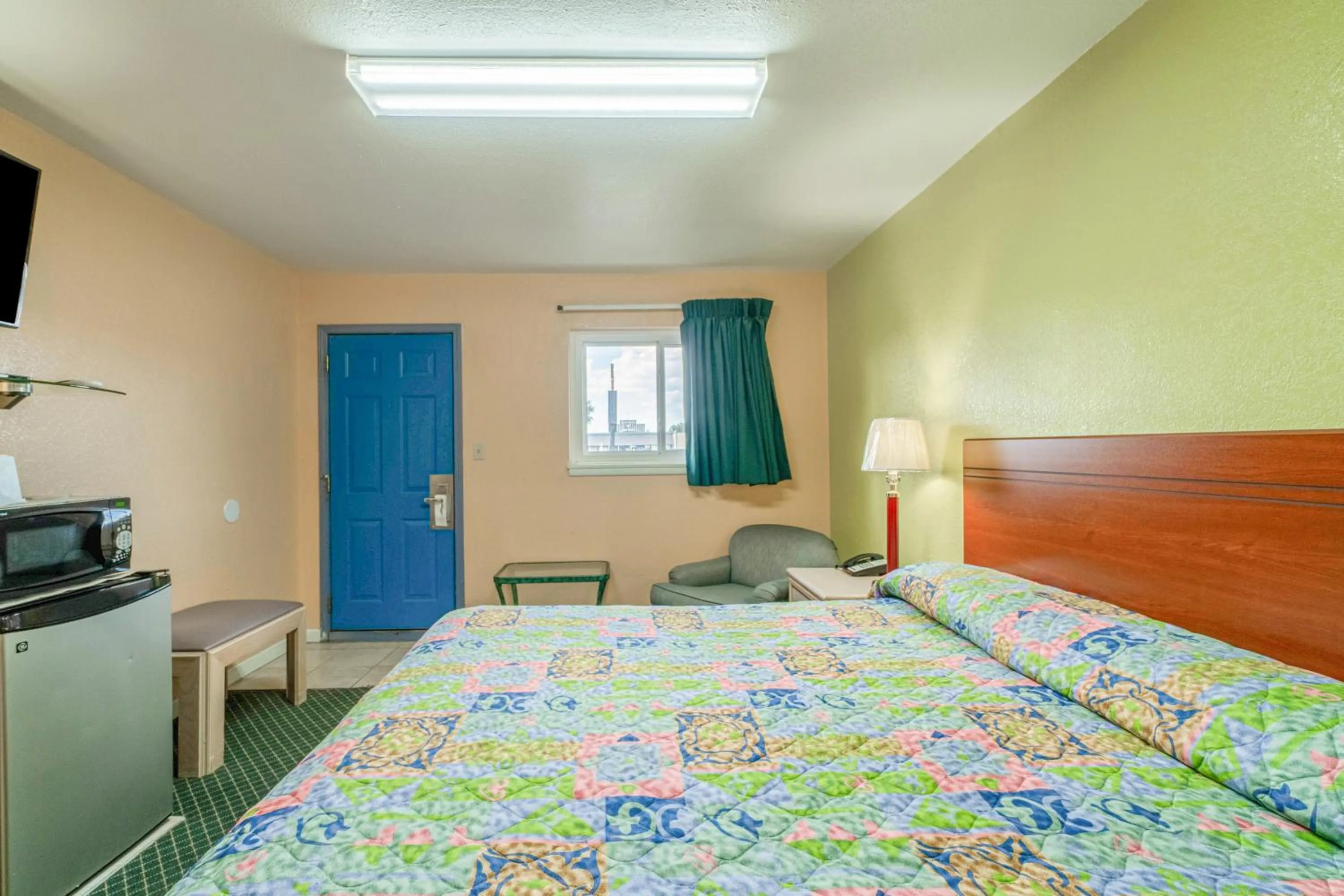 Bedroom, Bed in Hotel O Longhorn Boise City OK