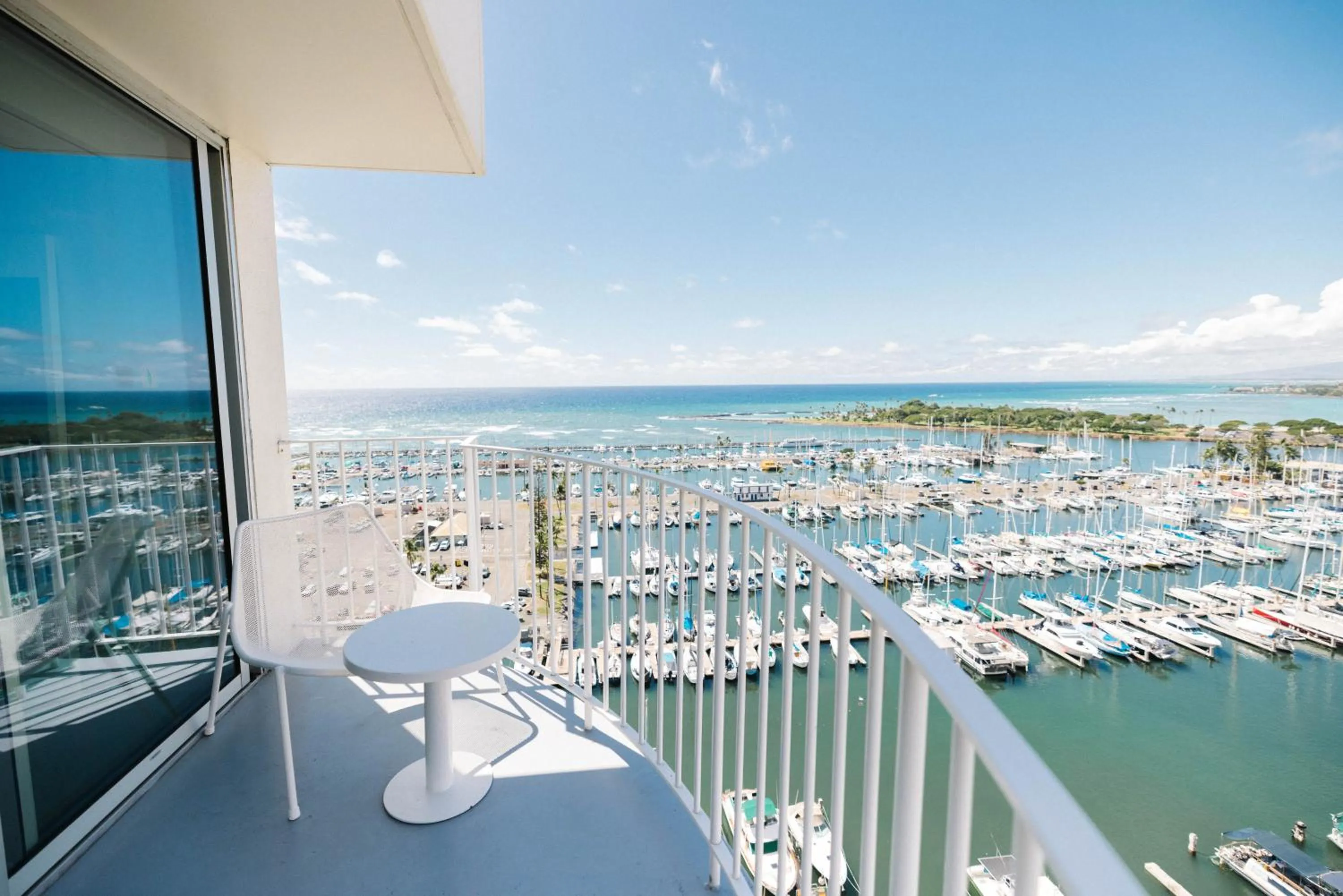 Balcony/Terrace in Hilton Vacation Club The Modern Honolulu