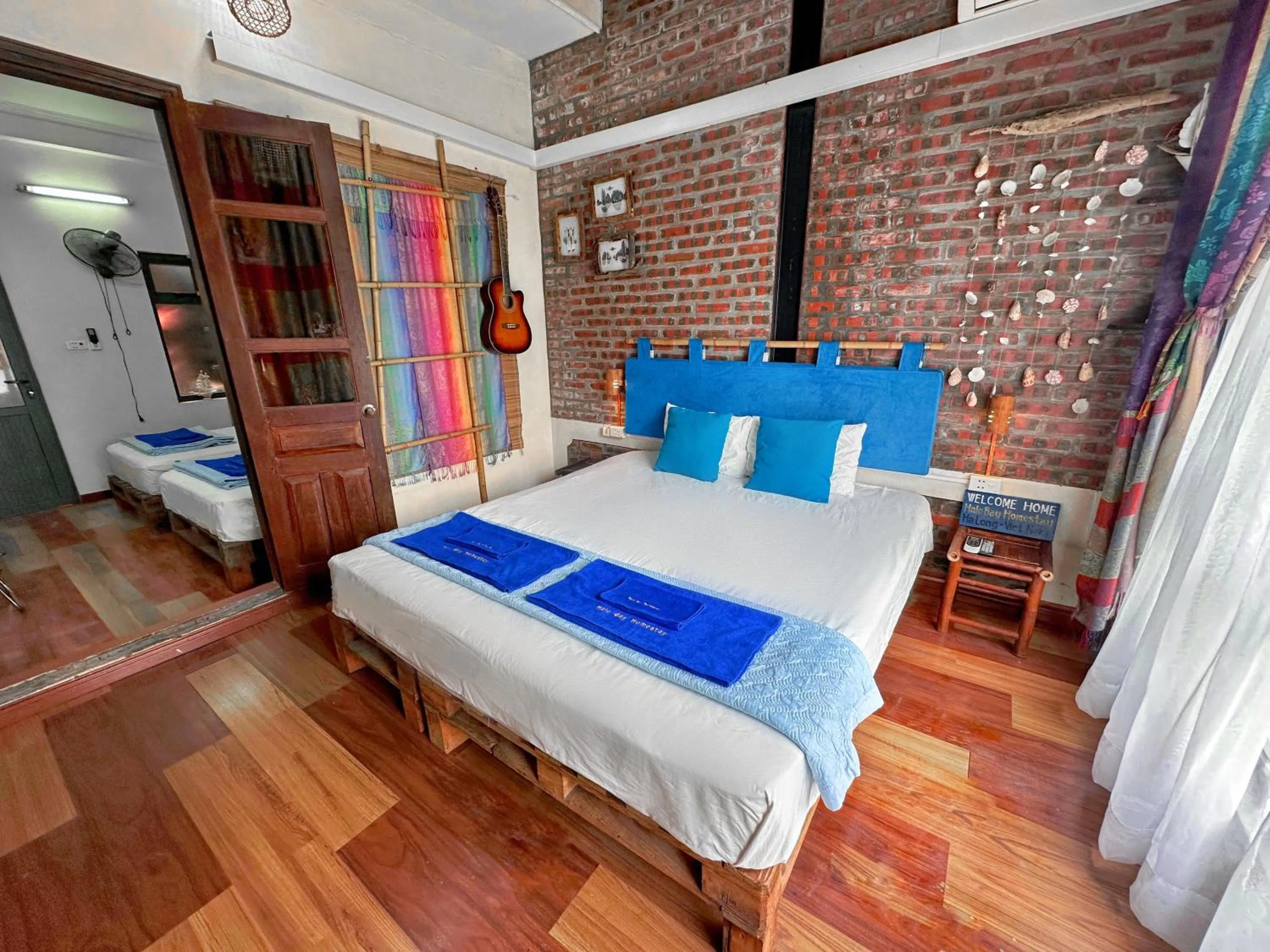 Photo of the whole room, Bed in Halo Bay Homestay