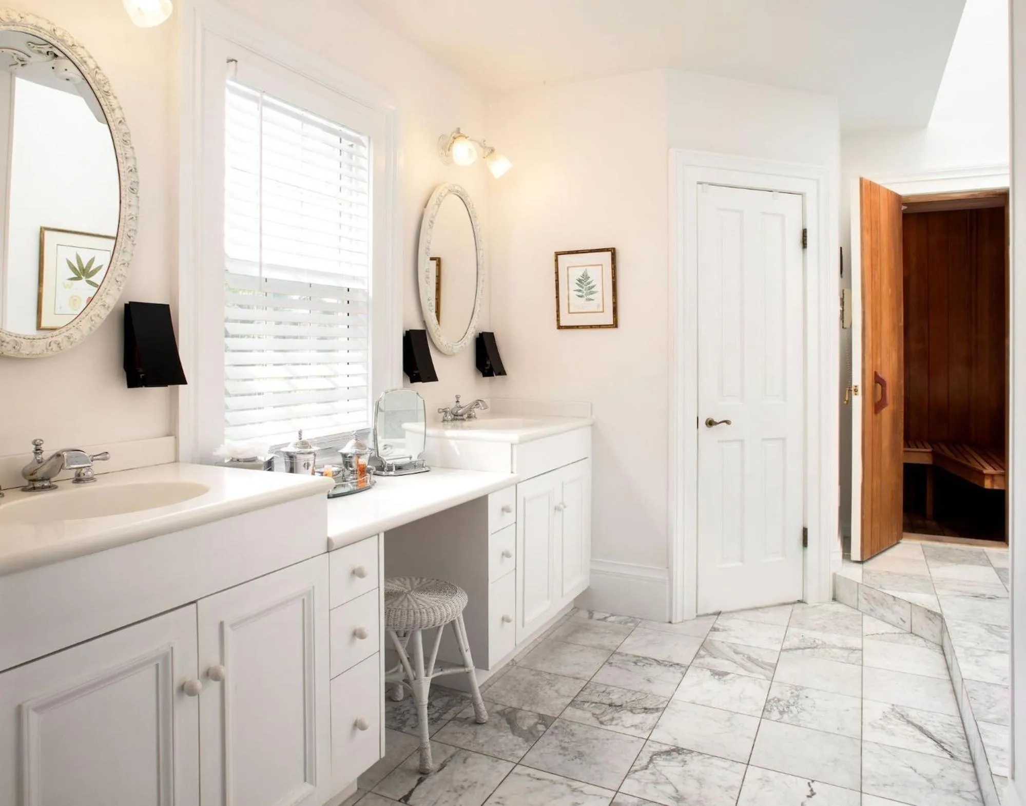 Bathroom in The Gardens Hotel