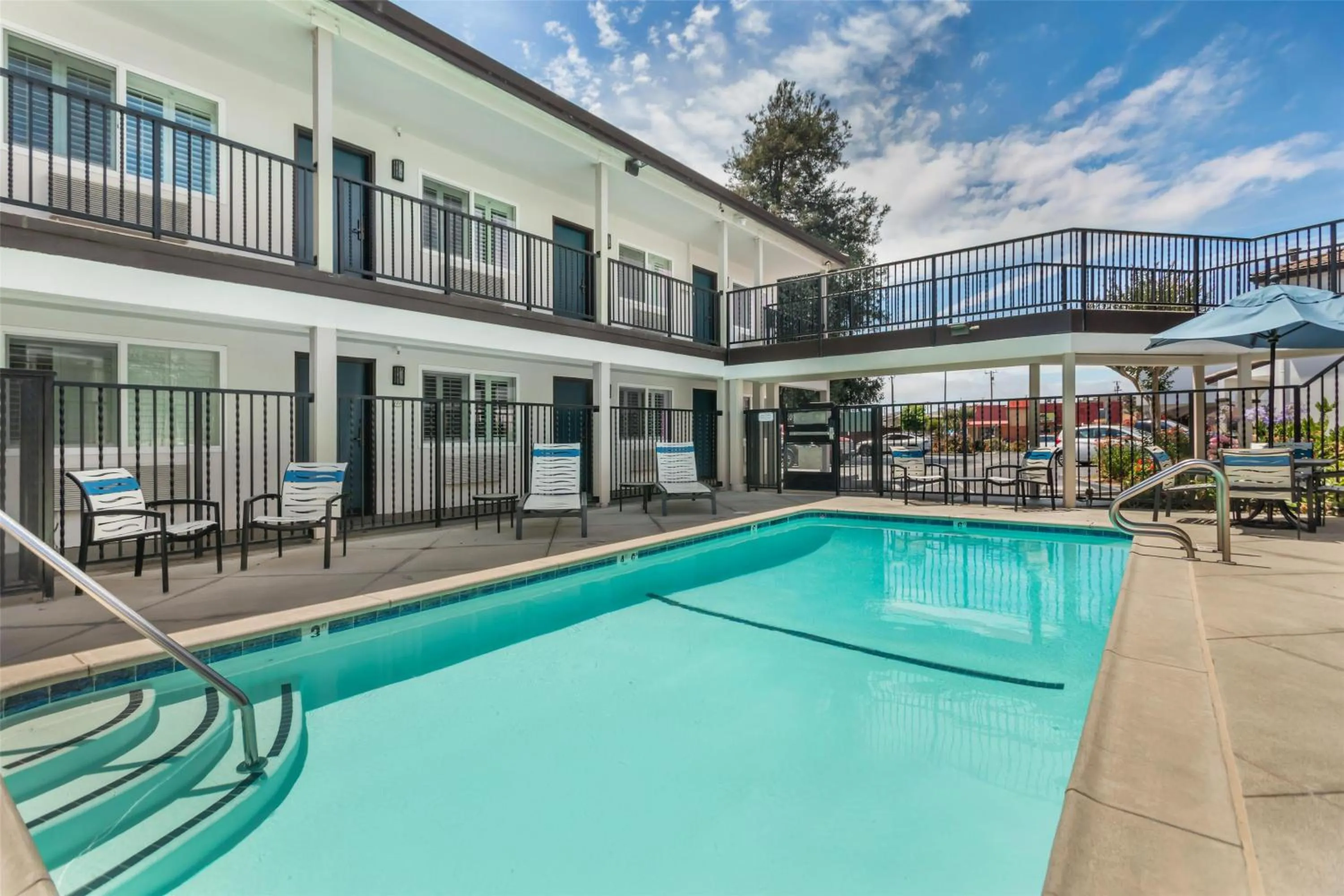 Pool view in Best Western Rose Garden Inn