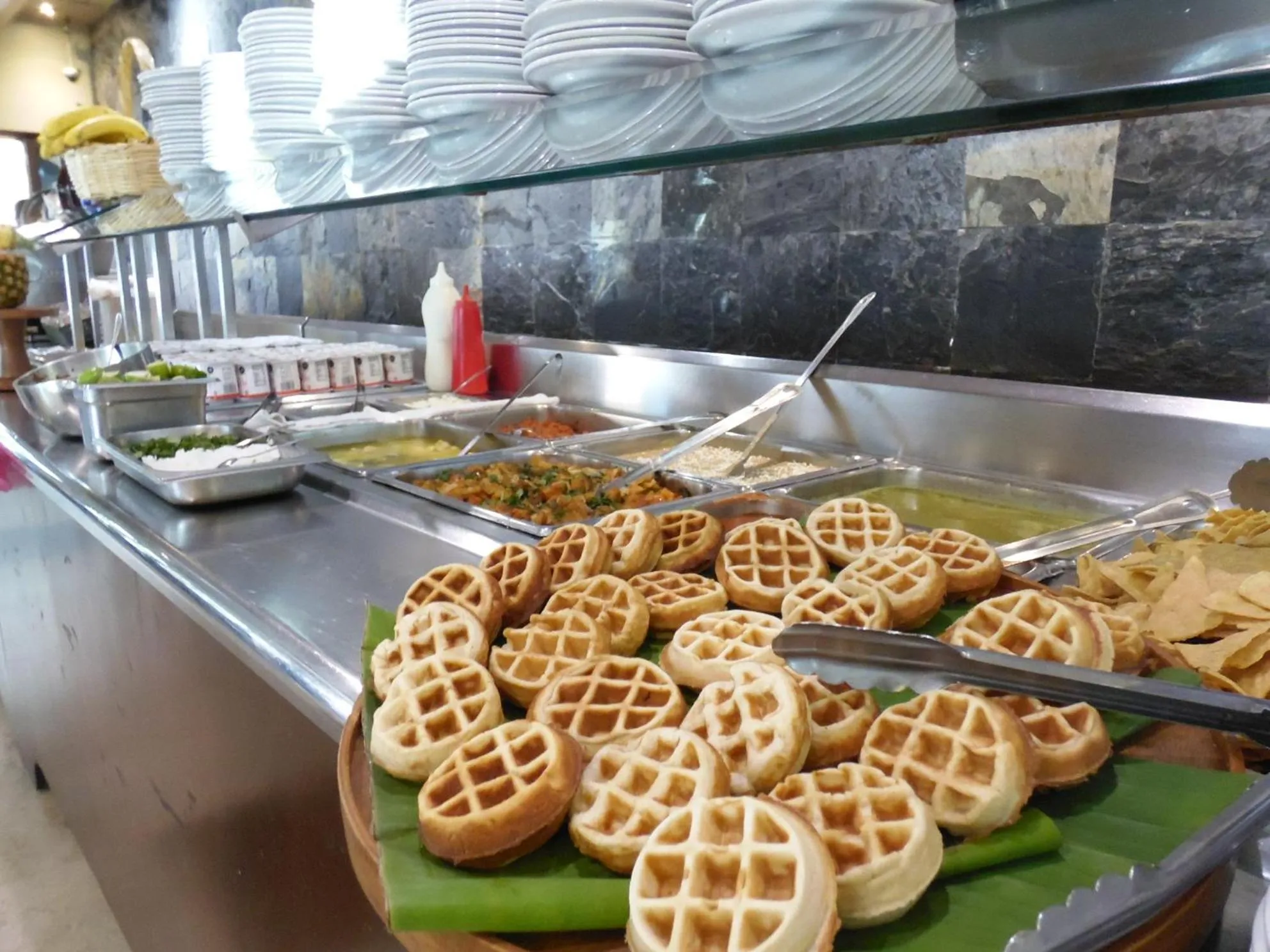 Restaurant/places to eat in Quality Inn Mazatlan