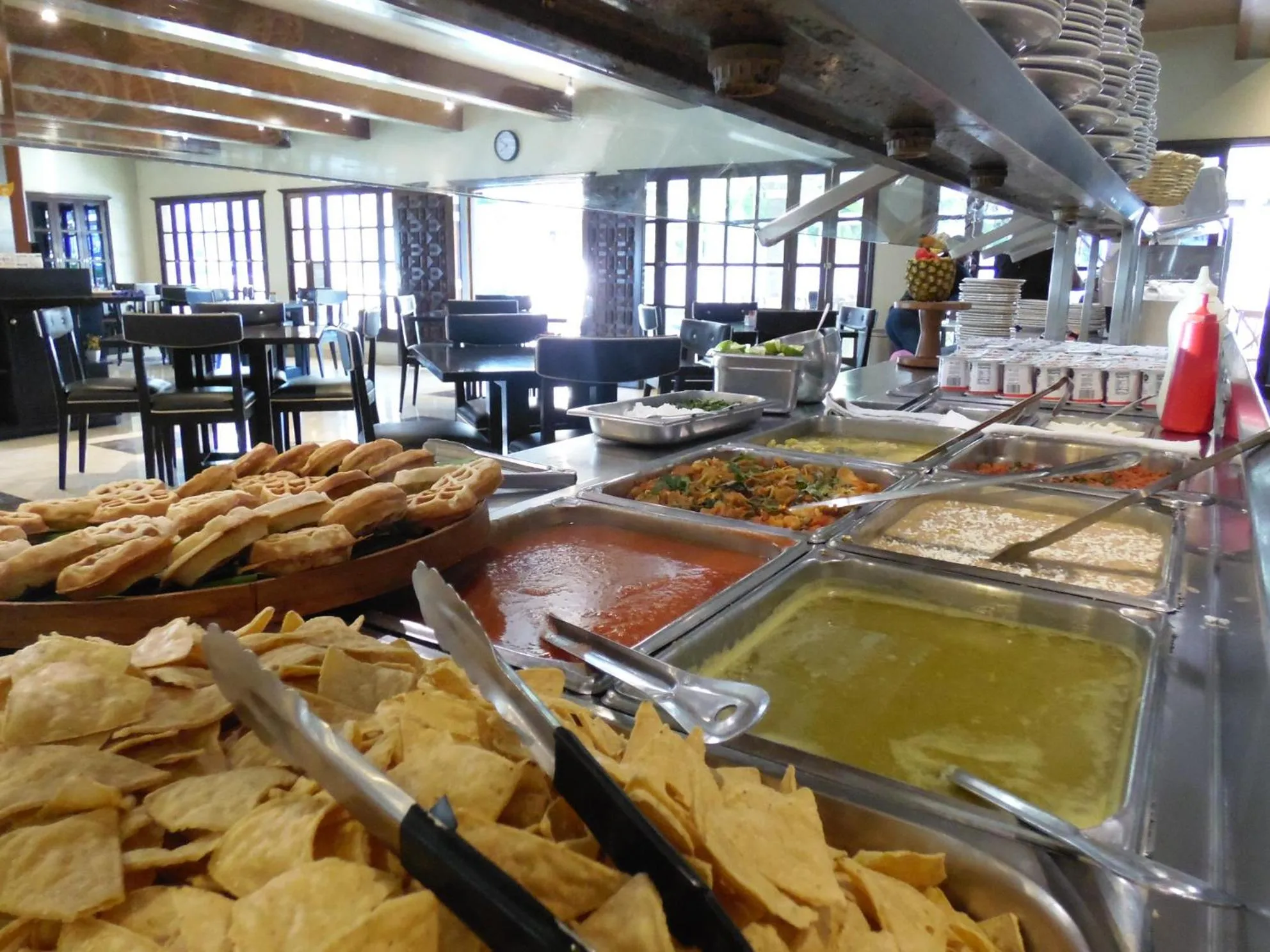 Restaurant/places to eat in Quality Inn Mazatlan