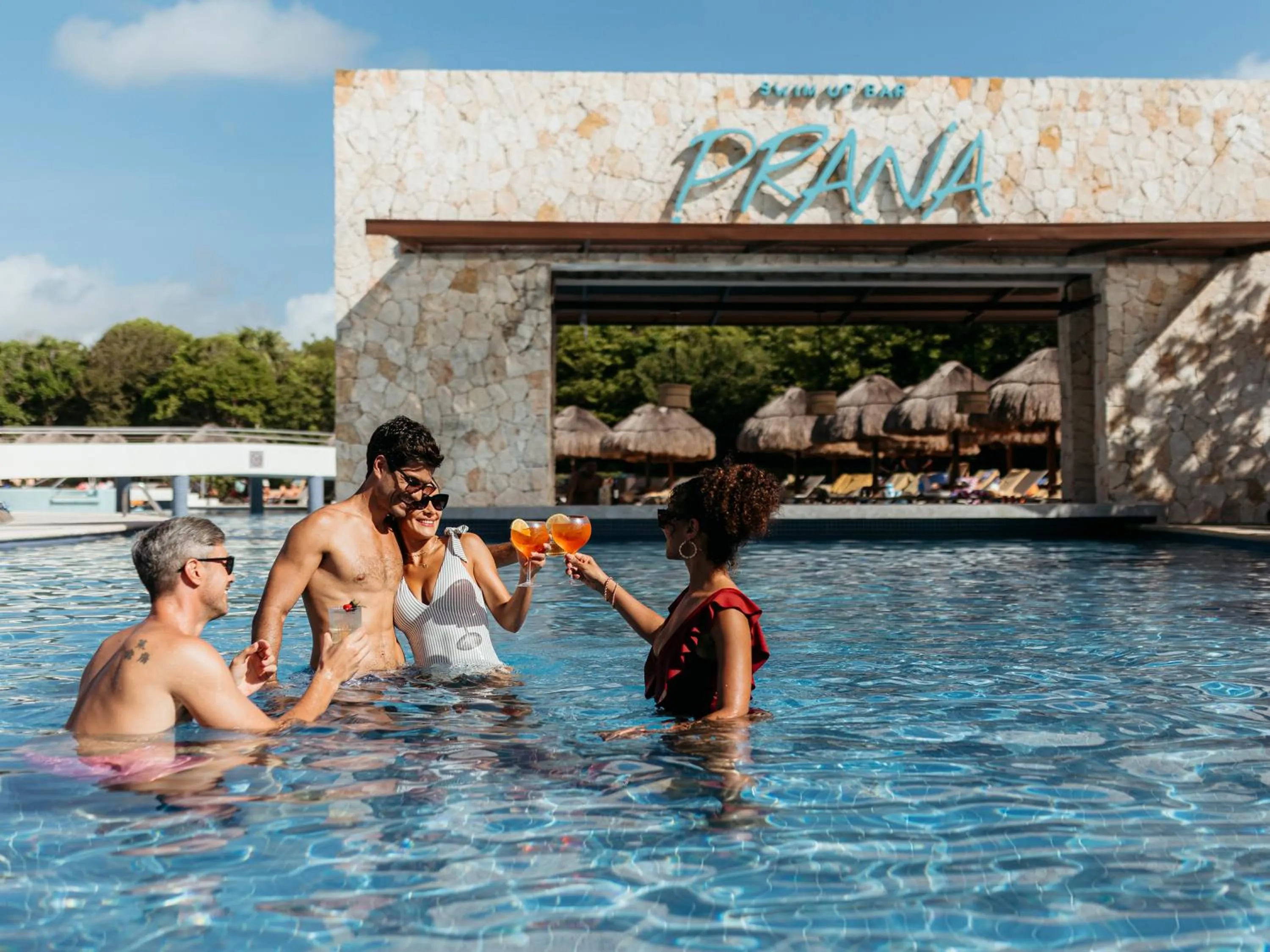 Swimming pool in Grand Sirenis Riviera Maya Resort & Spa All Inclusive